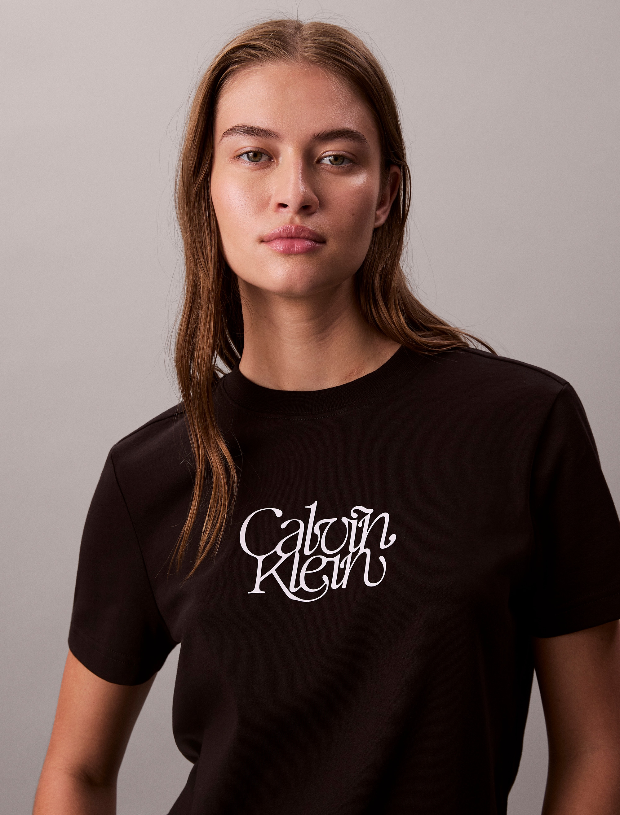 Calvin Klein Jeans T-shirt »SS FITTED SCRIPT CALVIN KLEIN TE« Mit Rundhalsausschnitt, regular fit