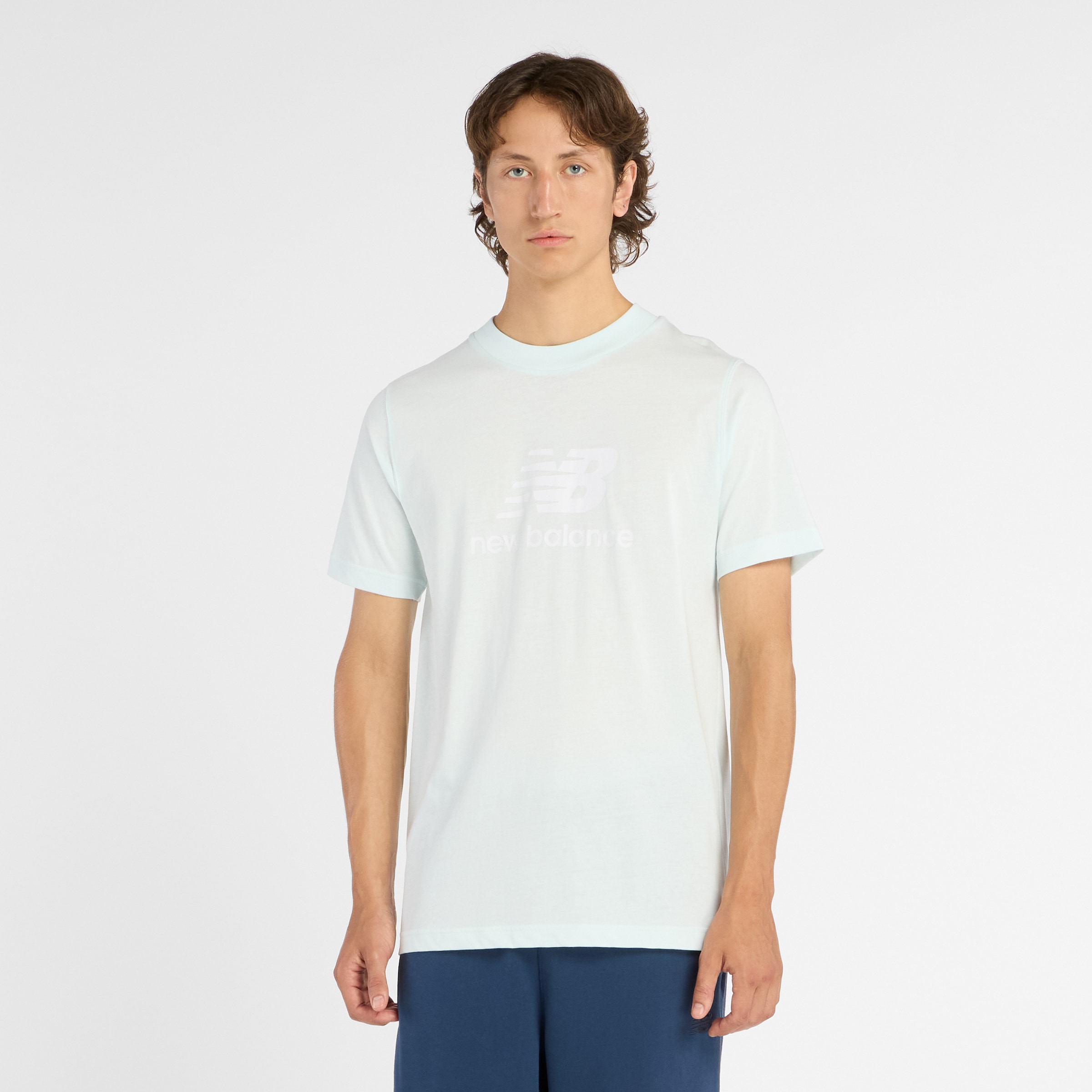 New Balance T-shirt »SPORT ESSENTIALS LOGO T-SHIRT« Kurzarm, Rundhalsausschnitt, aus Baumwolle