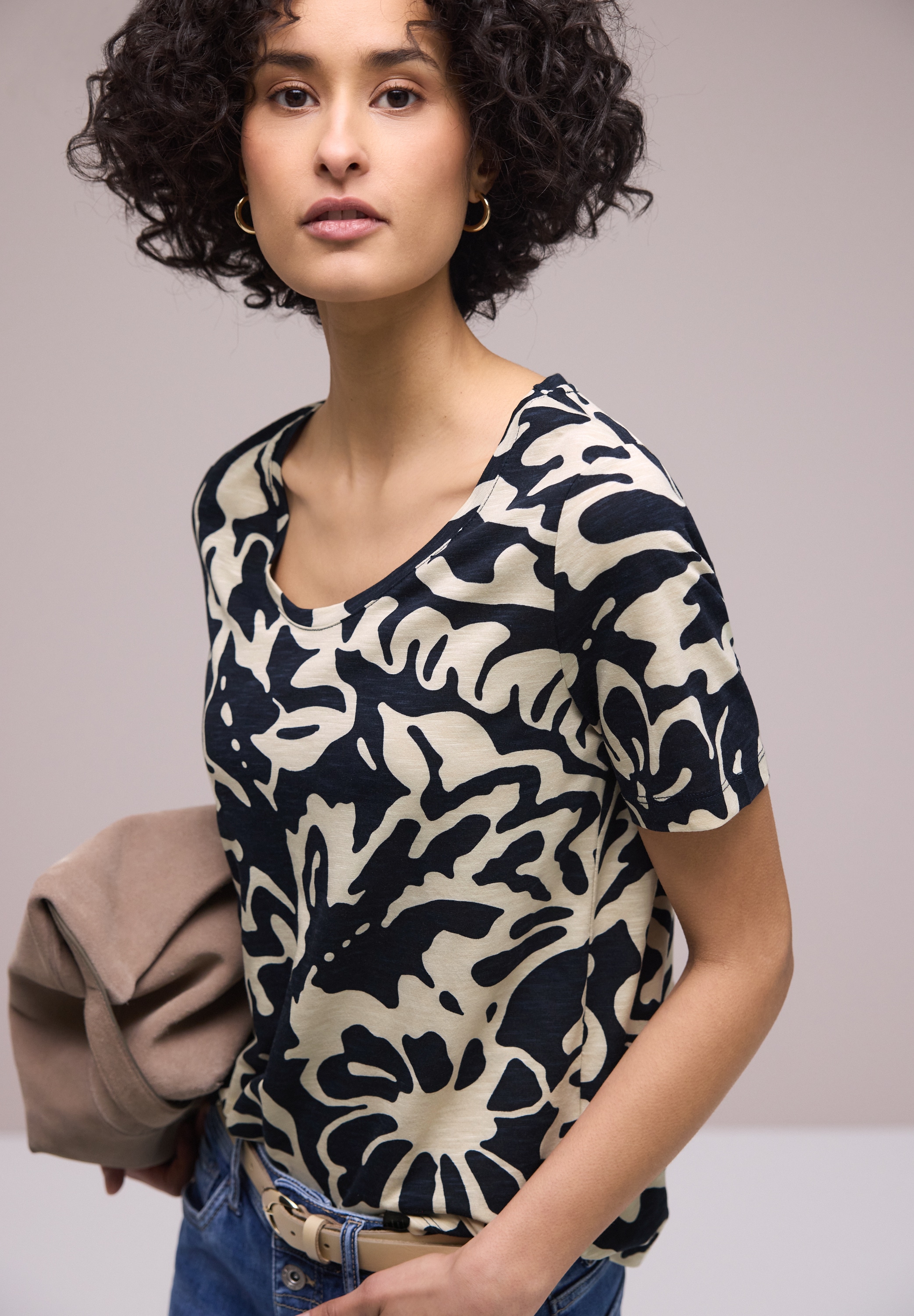 STREET ONE T-shirt à manches courtes »Style NEW Gerda« mit abstraktem Print