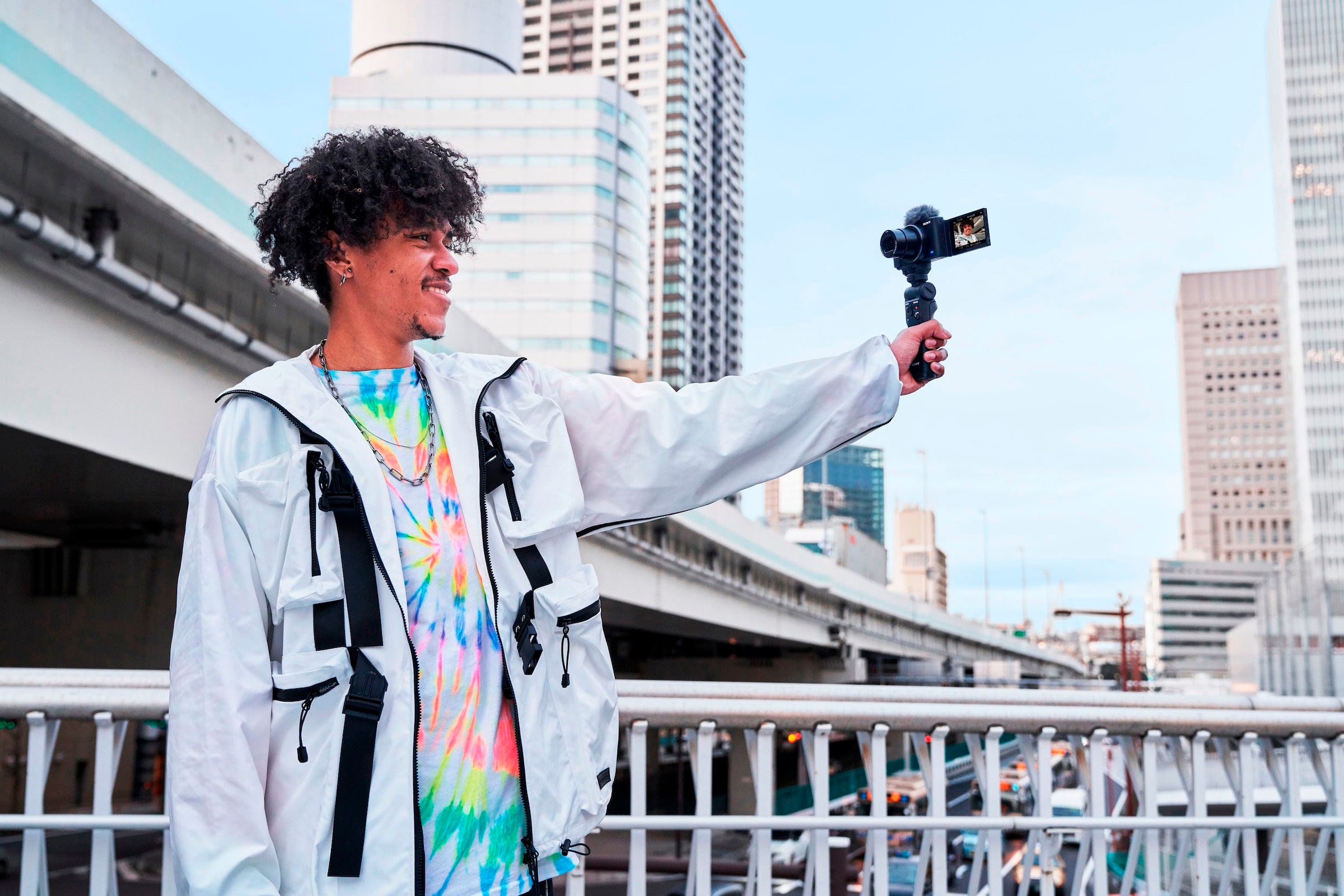 Sony Appareil photo compact »ZV-1« vielseitigen 24-70-mm , 20,1 , 2,7 fach fach x opt. Zoom