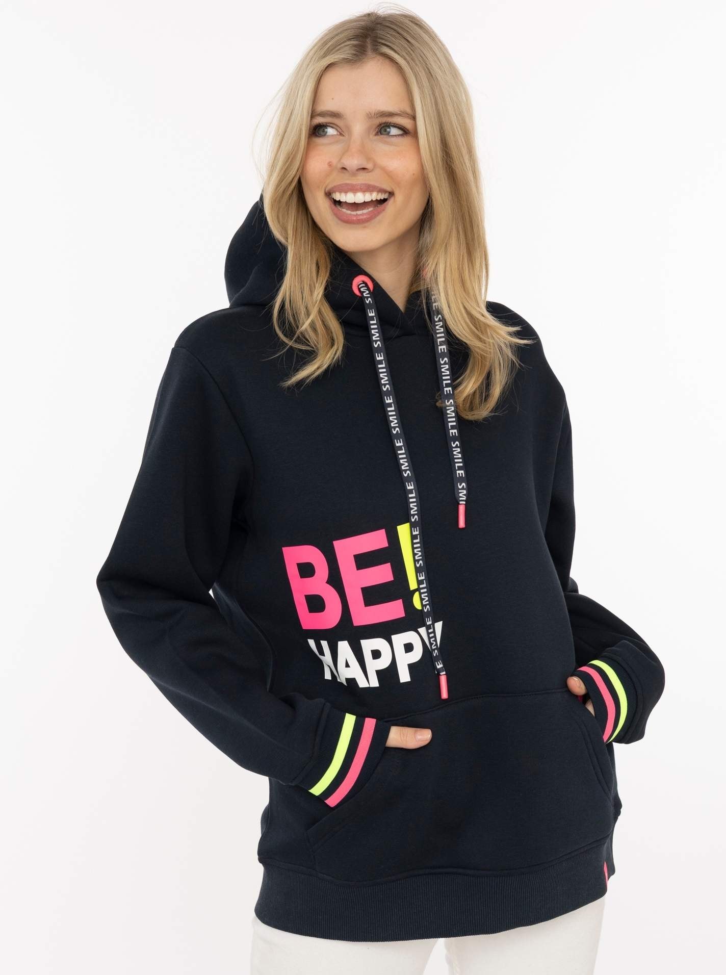 Zwillingsherz Hoodie »"Be Happy!"«, poignets rayés, impression sur la poitrine, capuche, poche kangourou

