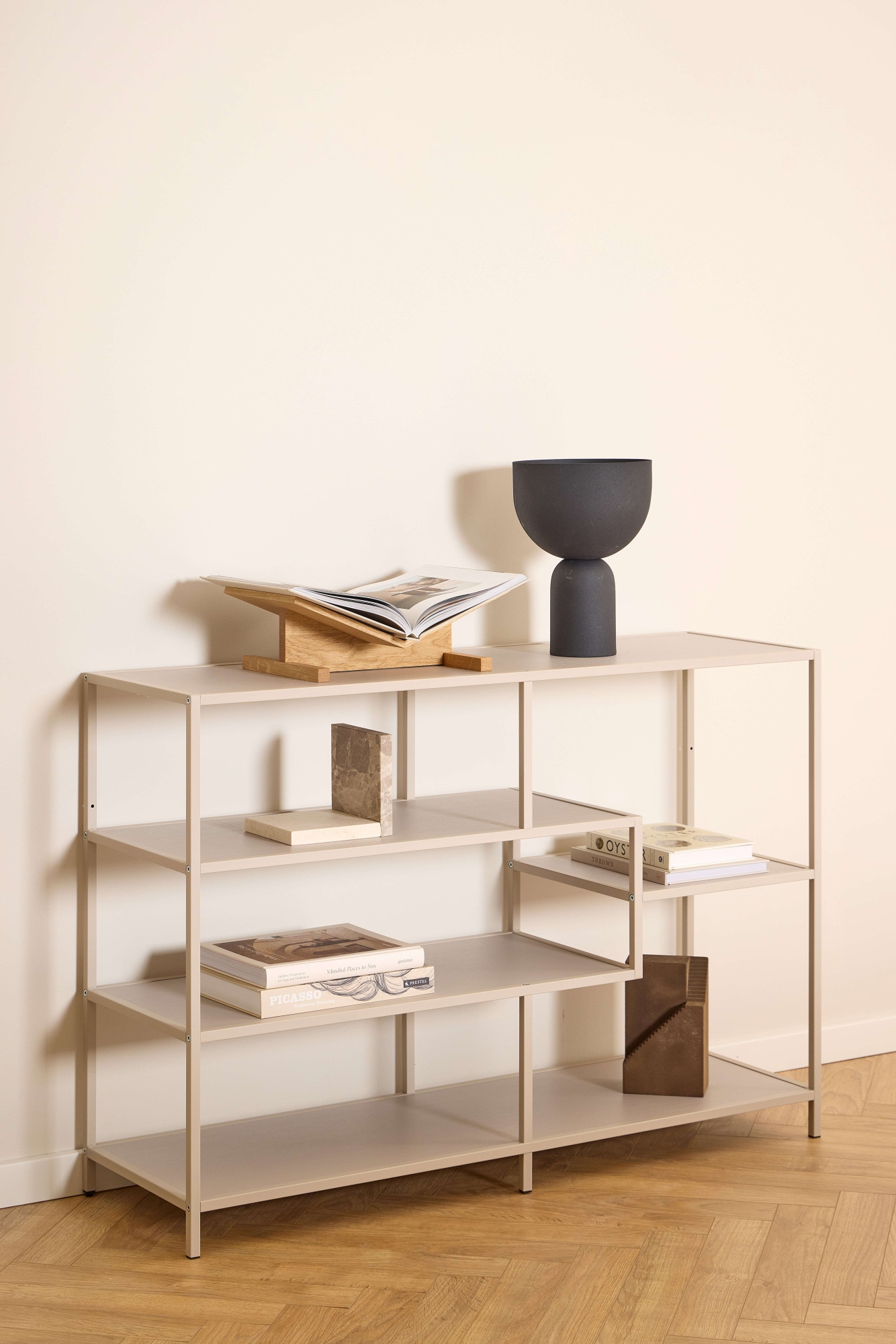 ACTONA GROUP Étagère à livres »Seaford - Mehrzweckregal & Raumteiler, modern, Metall« 114x35x78 cm,  Asymétrique, stable & beaucoup de rangement, design intemporel, 6 étagères