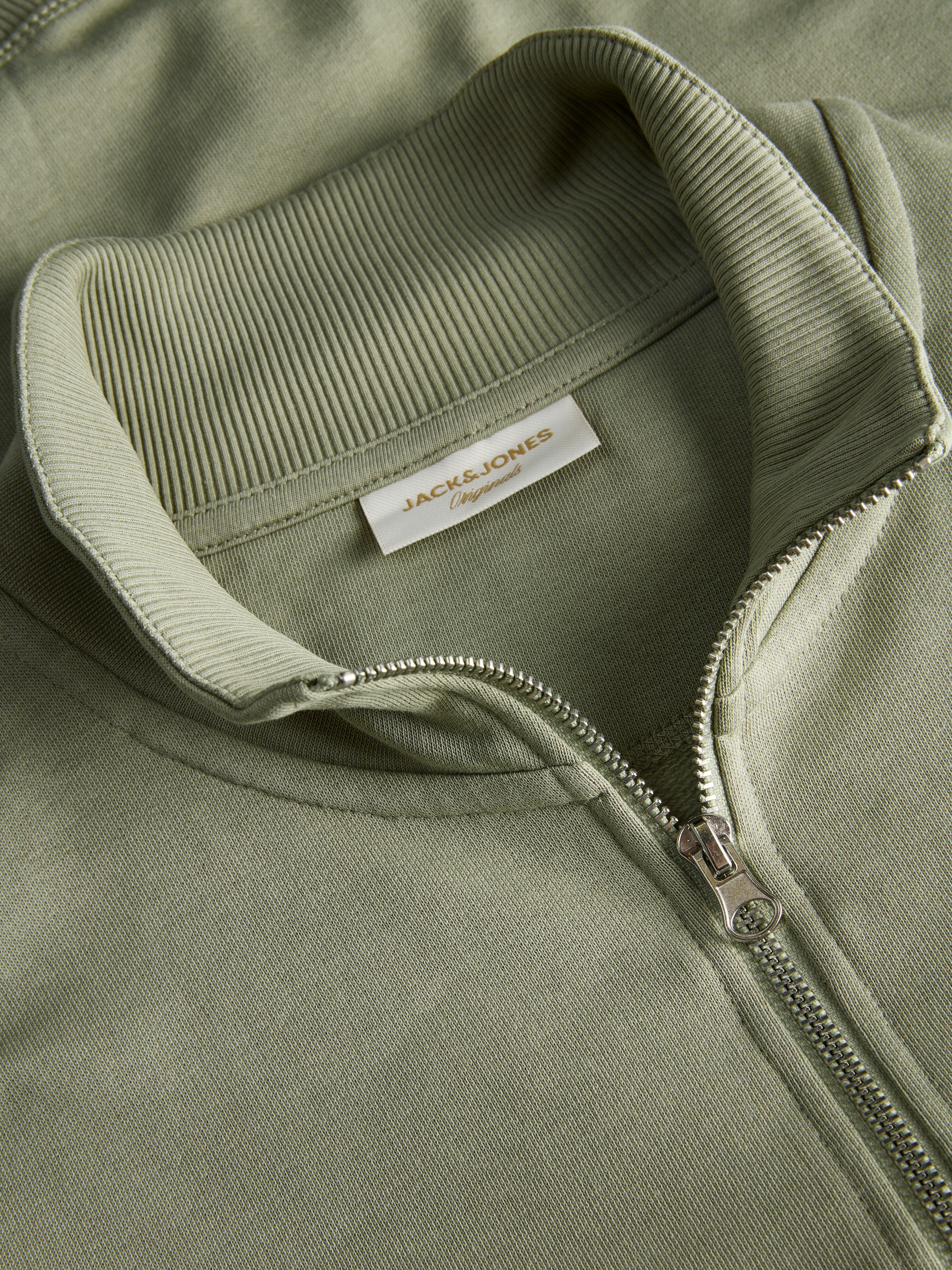 Jack & Jones Sweatshirt »JORNORREBRO EMB SWEAT HIGH NECK SN«
