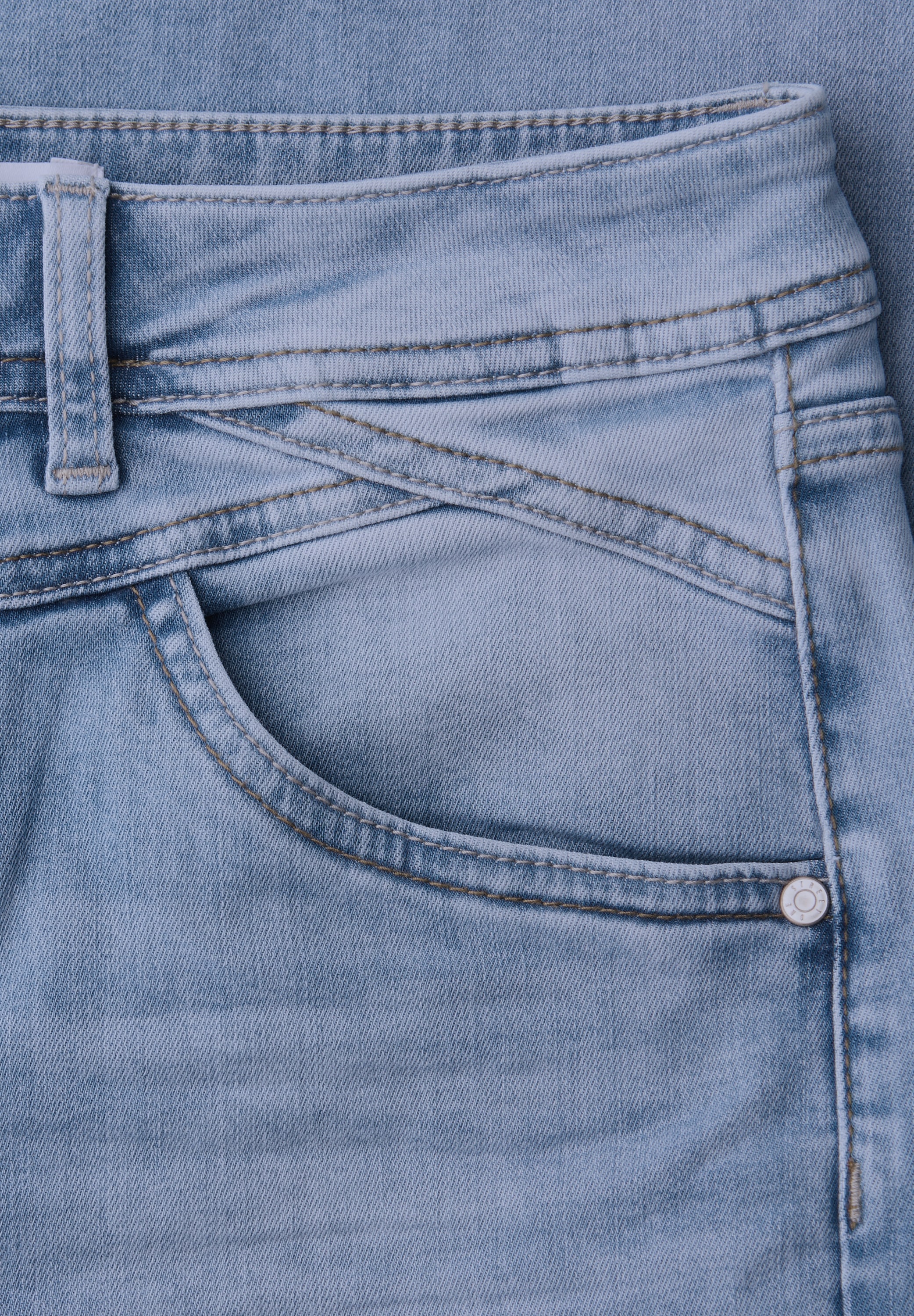 STREET ONE Jeans taille haute »Style Emee« mit weitem Bein und Viskose mit Stretch