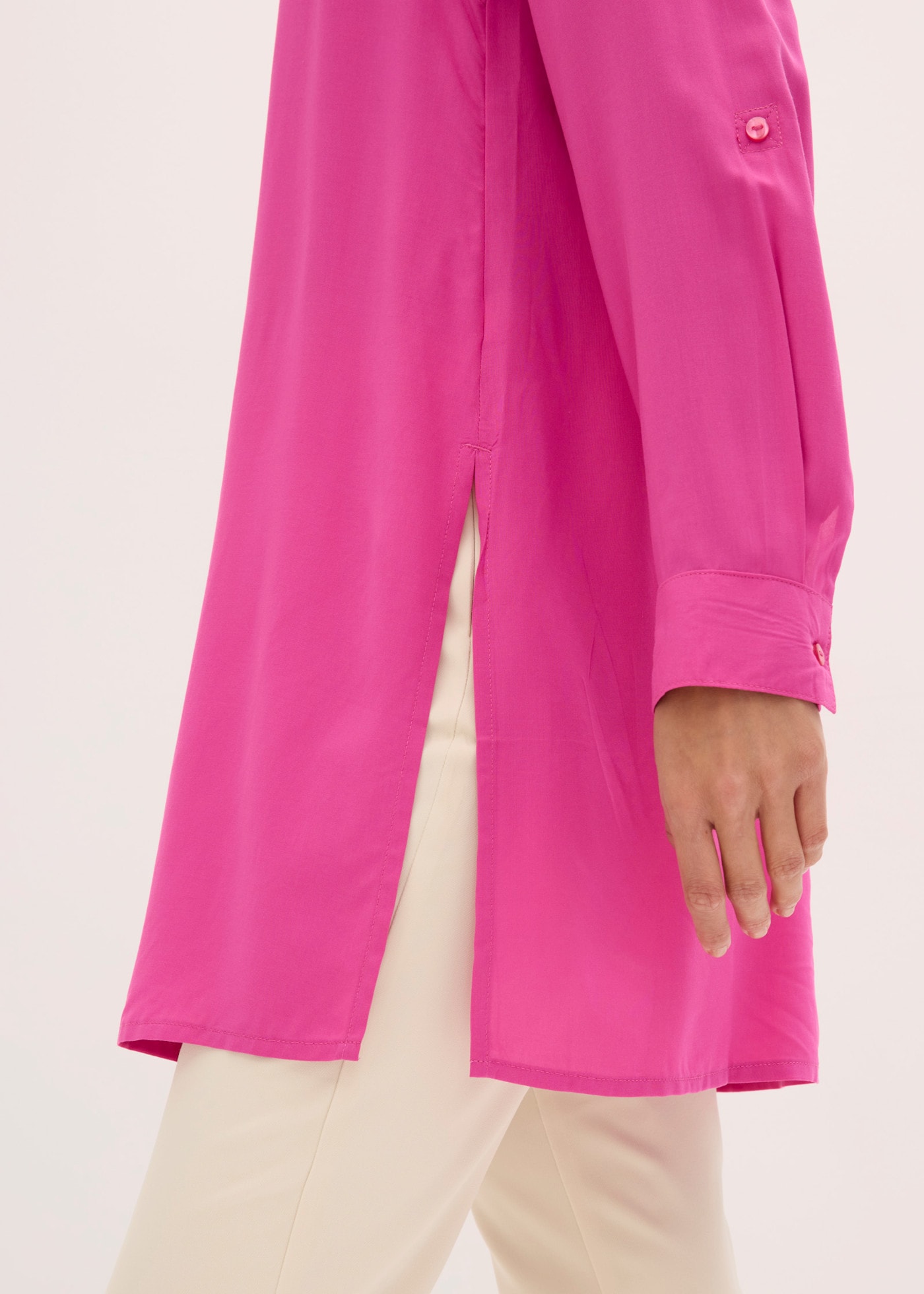 bonprix Longbluse gerade Passform, mit langem Arm, aus Viskose, mit Stehkragen