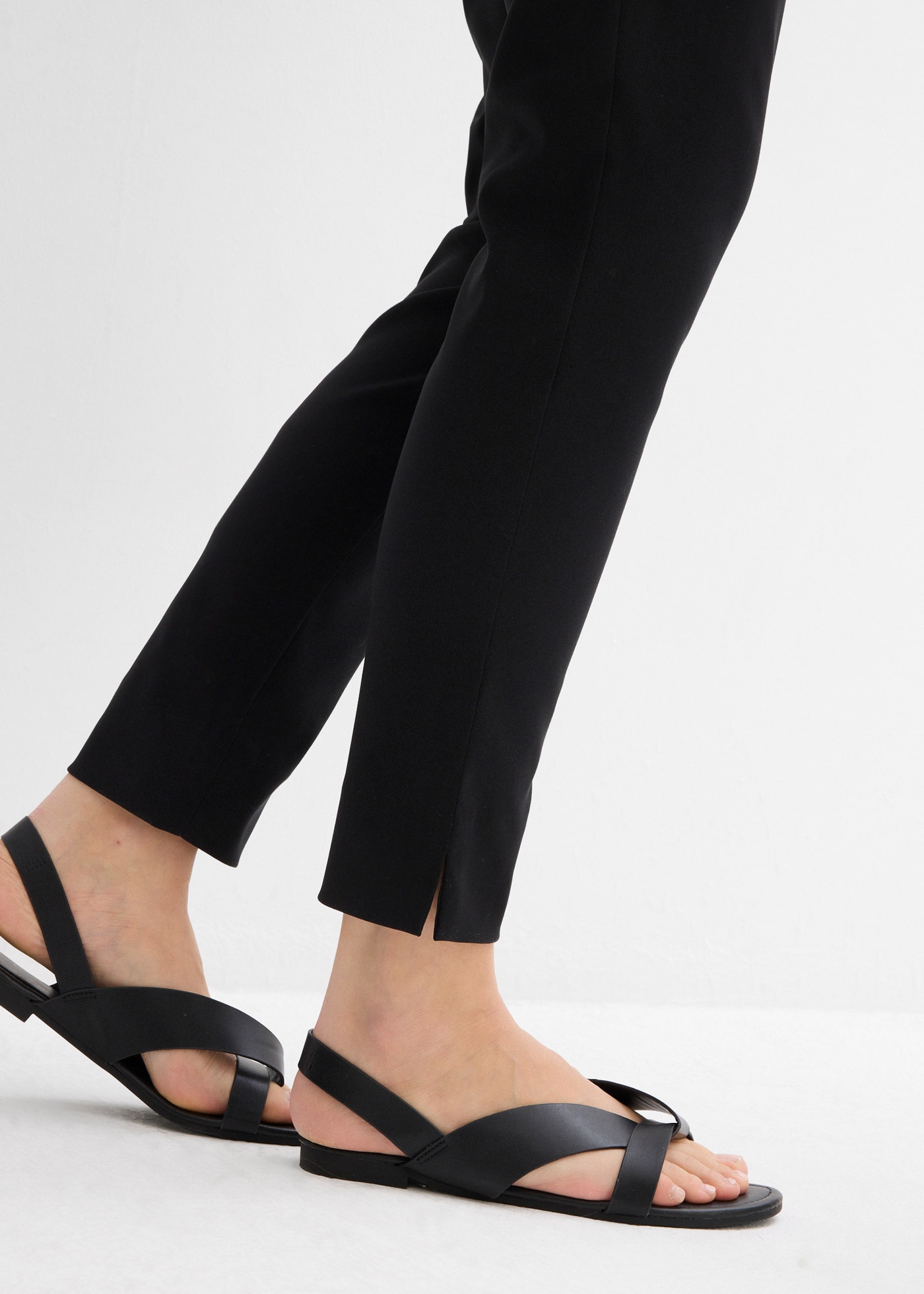 bonprix Pantalon de grossesse  aus Bengalin mit Elasthan, mit elastischem Gummizug vorne und hinten