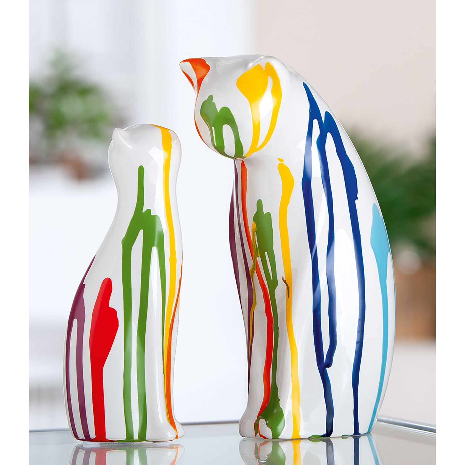 GILDE Skulptur »2tlg. Set Figur Katze Colori weiss« Tierfigur Wohnaccessoire Designkatze jugendliche farbenfrohe Deko