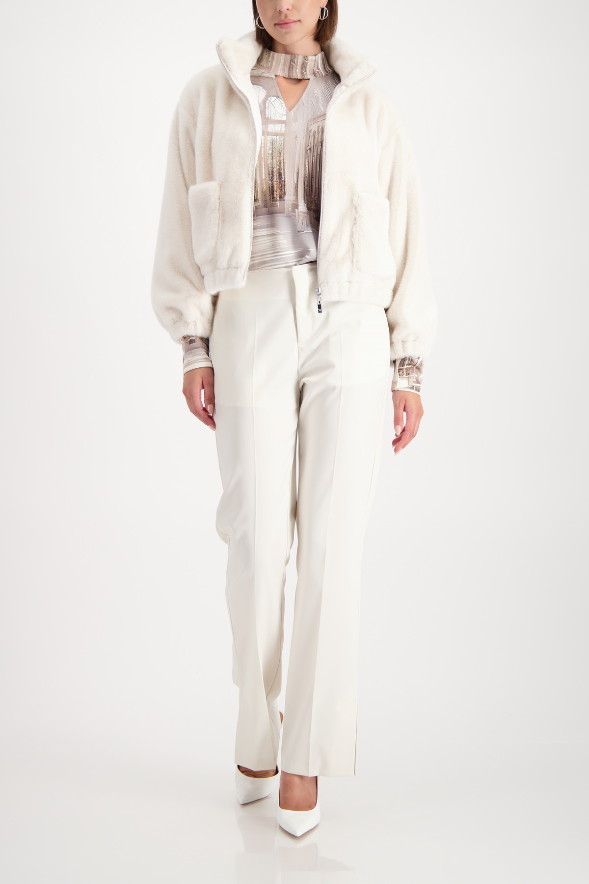 Monari Veste en fausse fourrure »Jacke fake fur« ohne Kapuze Regular fit mit Stehkragen