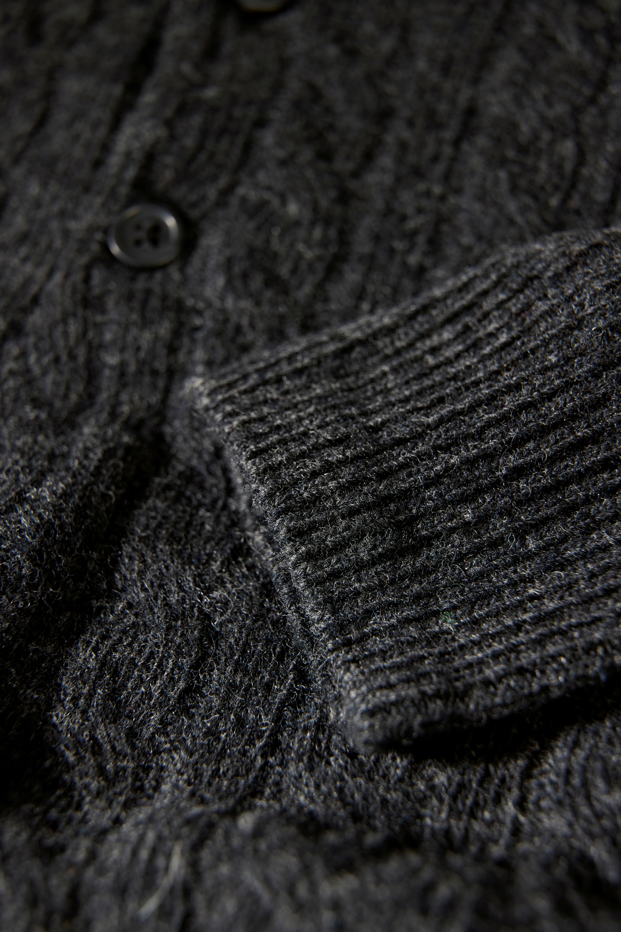 LINDBERGH Strickpullover mit Zopfmuster, Polo-Kragen und Wolle