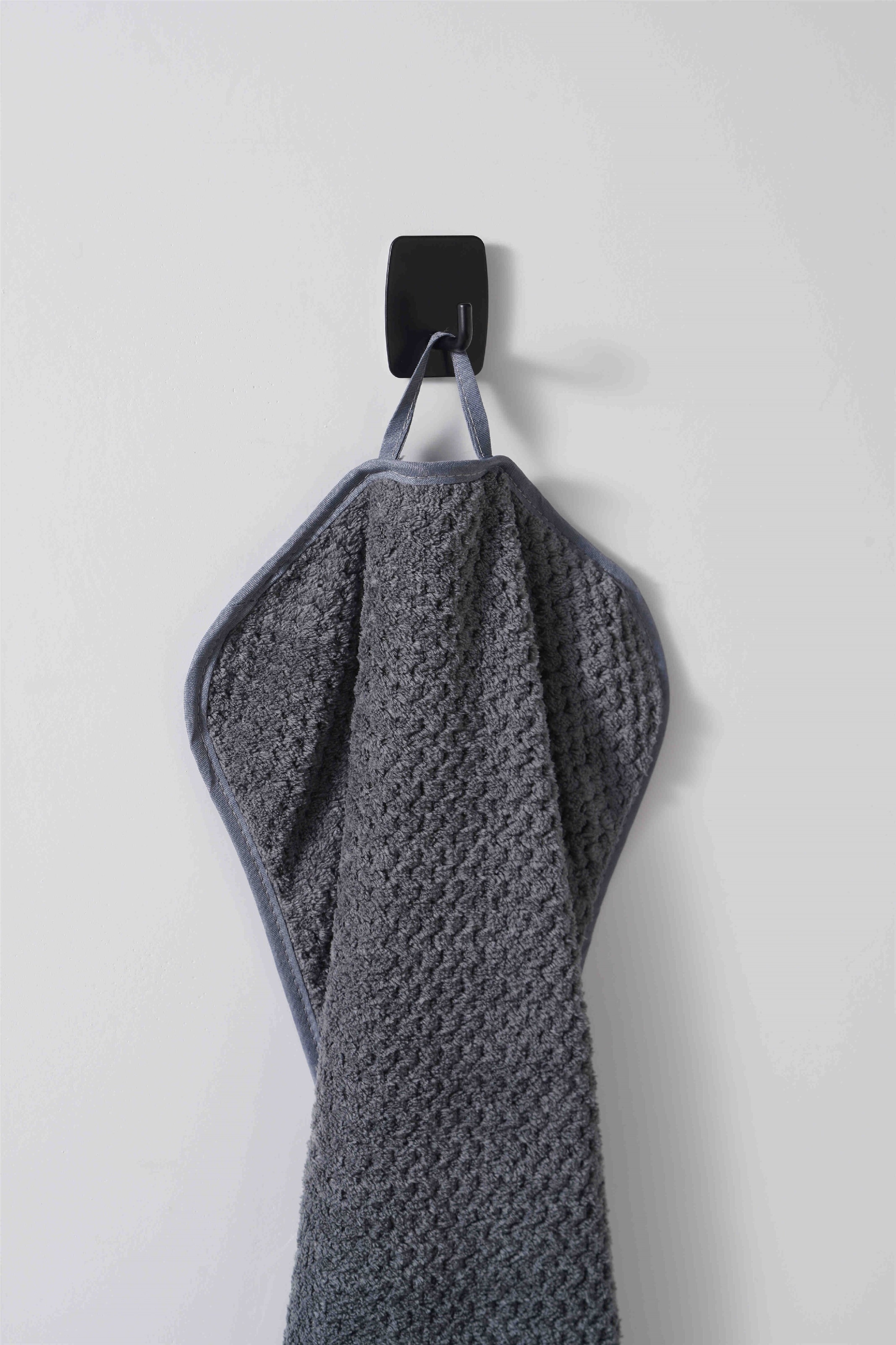 GOODproduct Handtücher »Parris, diverse Grössen, ideal als Sporthandtuch, Reisehandtuch« sehr leicht, kompakt, schnelltrocknend, Mikrofaser, mit Waffelmuster