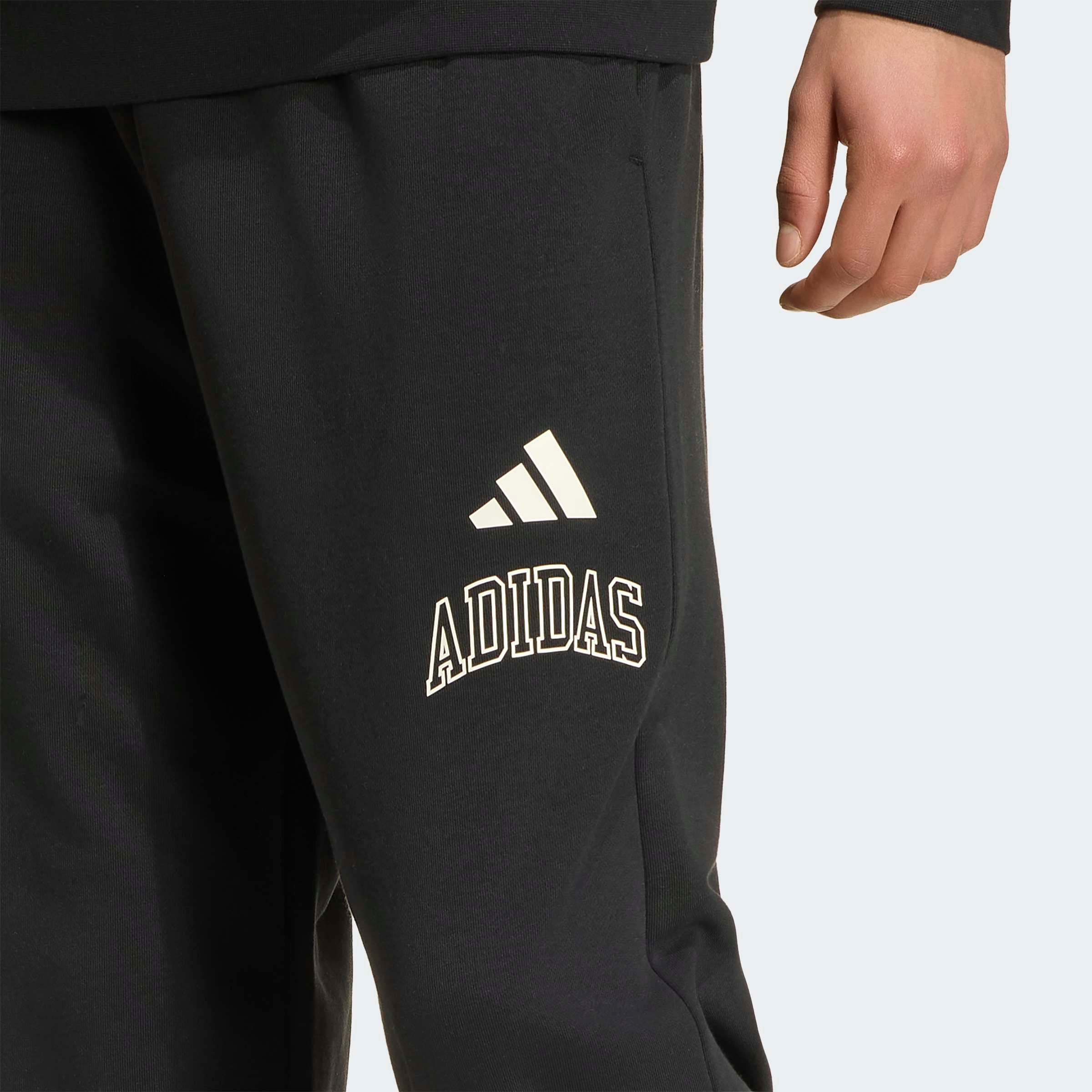 adidas Sportswear Pantalon de sport »SEASONAL ESSENTIALS COLLEGIATE, FRENCH TERRY, BÜNDCHEN«  avec coupe normale ample, sans fermeture, pour adultes