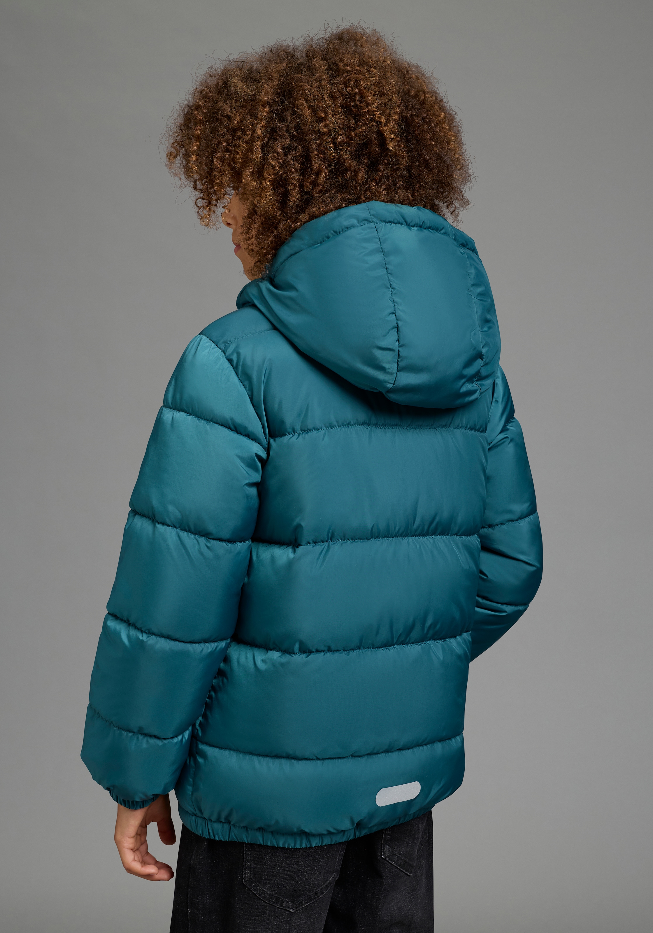 KangaROOS Veste d'hiver »warme Outdoor Steppjacke mit KangaROOS Print« avec capuche Veste chaude d’hiver avec imprimé logo réfléchissant