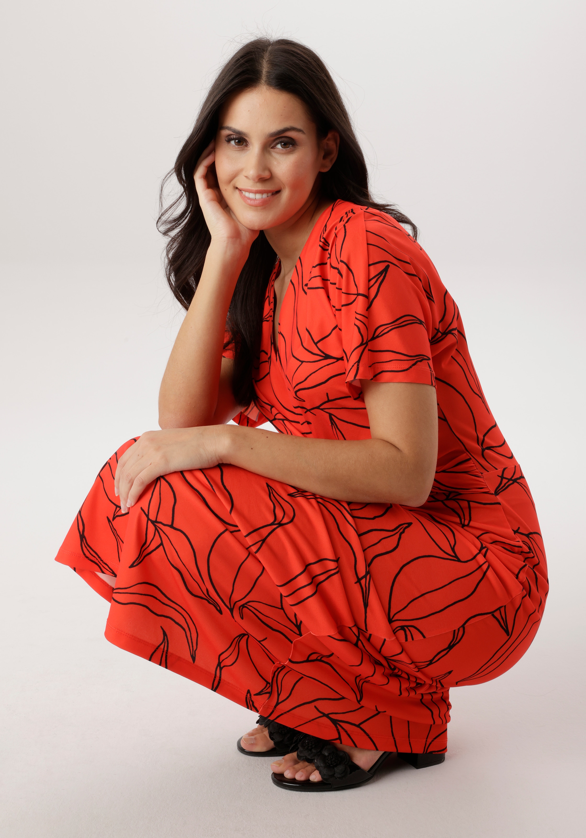 Aniston SELECTED Robe midi mit angedeuteter Wickelopik - NEUE KOLLEKTION