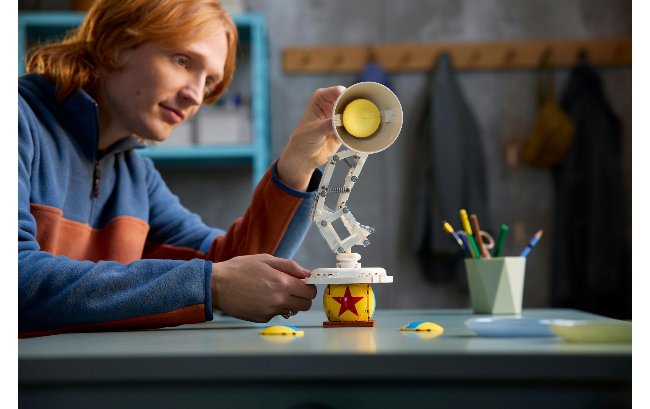 LEGO® Briques de jeu »Ideas Disney Pixar Luxo Jr. 21357«