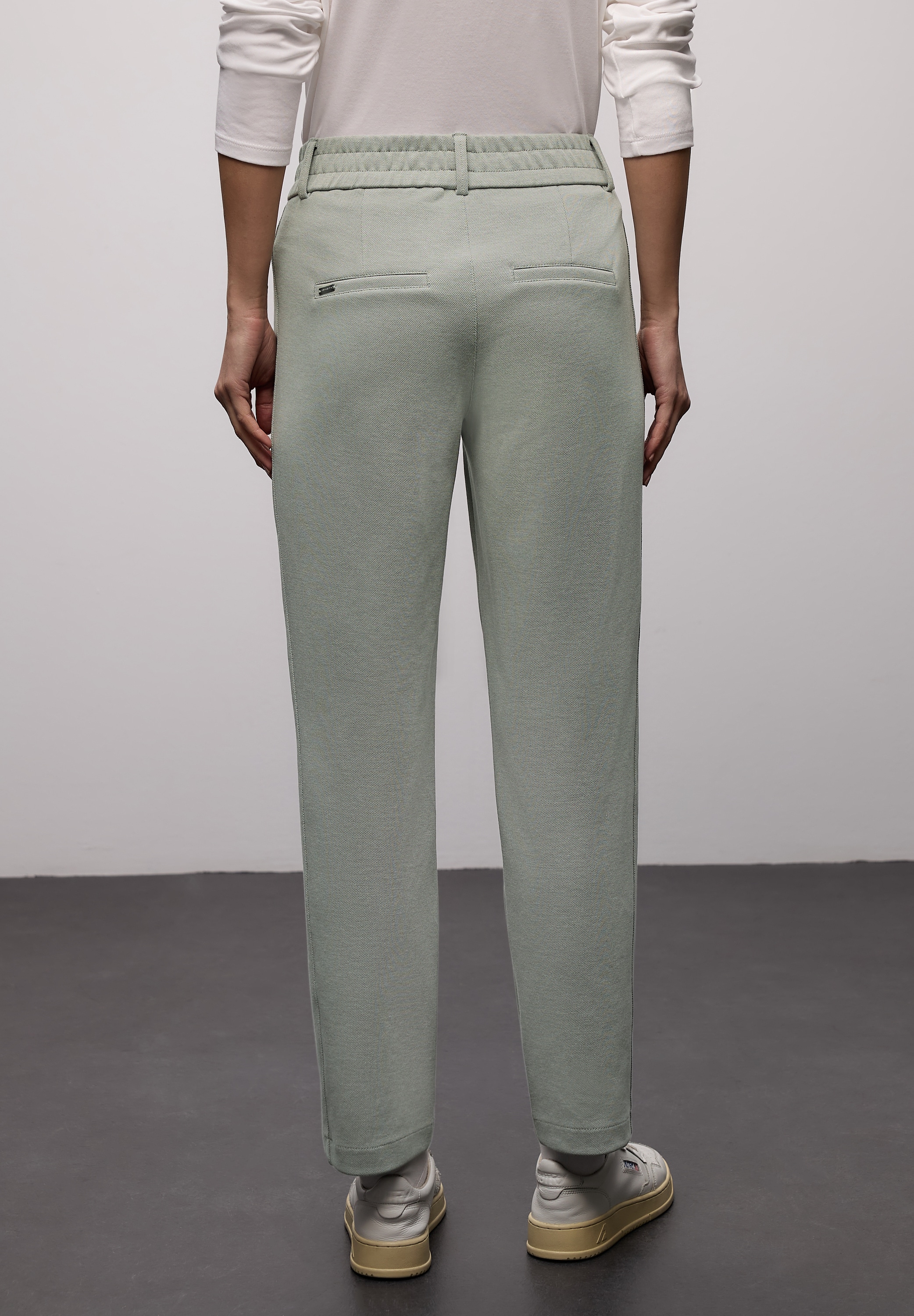 STREET ONE Pantalon en tissu »Style Bonny«  avec détails tape sportifs