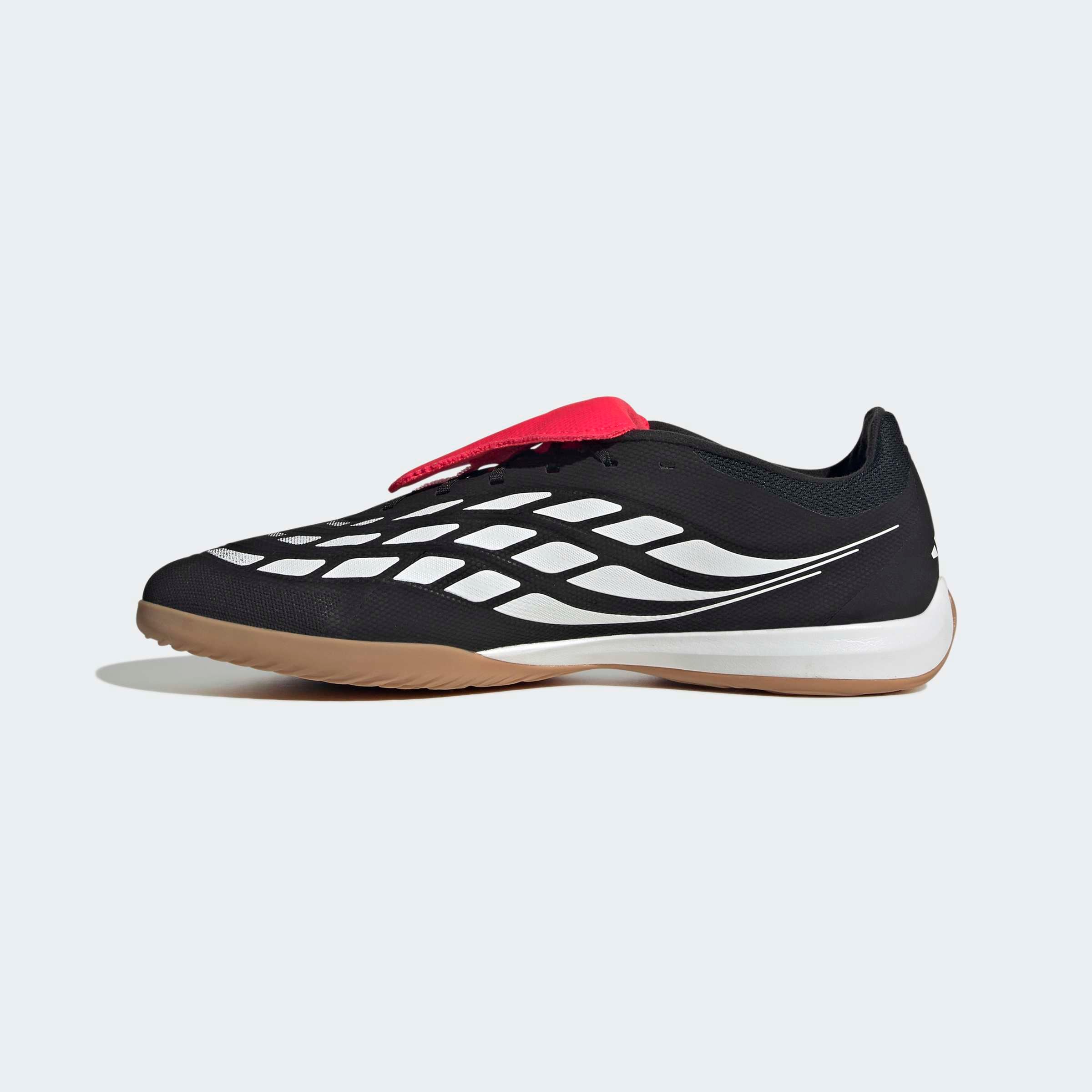adidas Performance Chaussure de football »PREDATOR LEAGUE , HALLENBÖDEN, UMSCHLAGBARE ZUNGE«  pour sol de salle