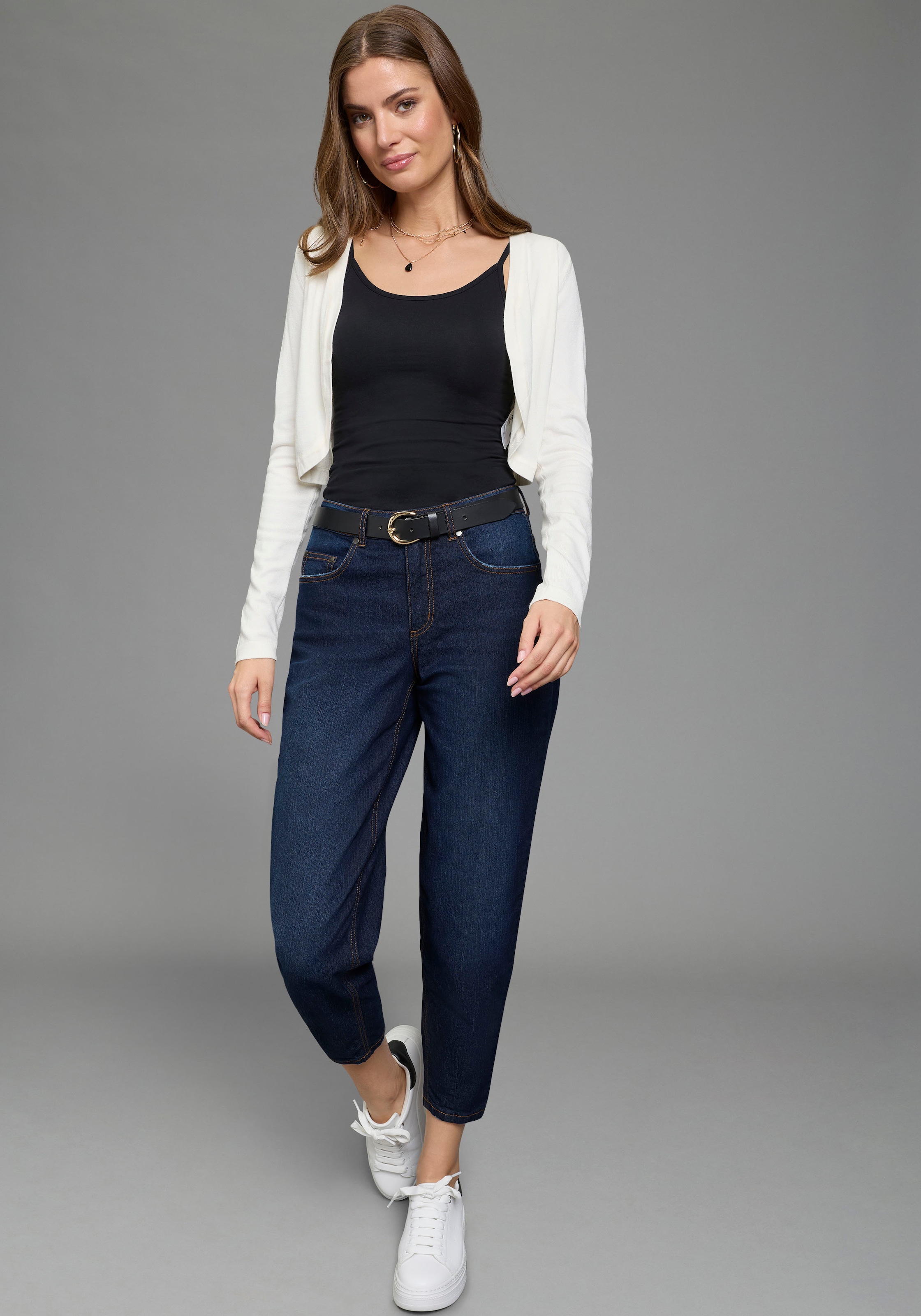 Laura Scott Bolero mit femininer, figurschmeichelnder Silhouette