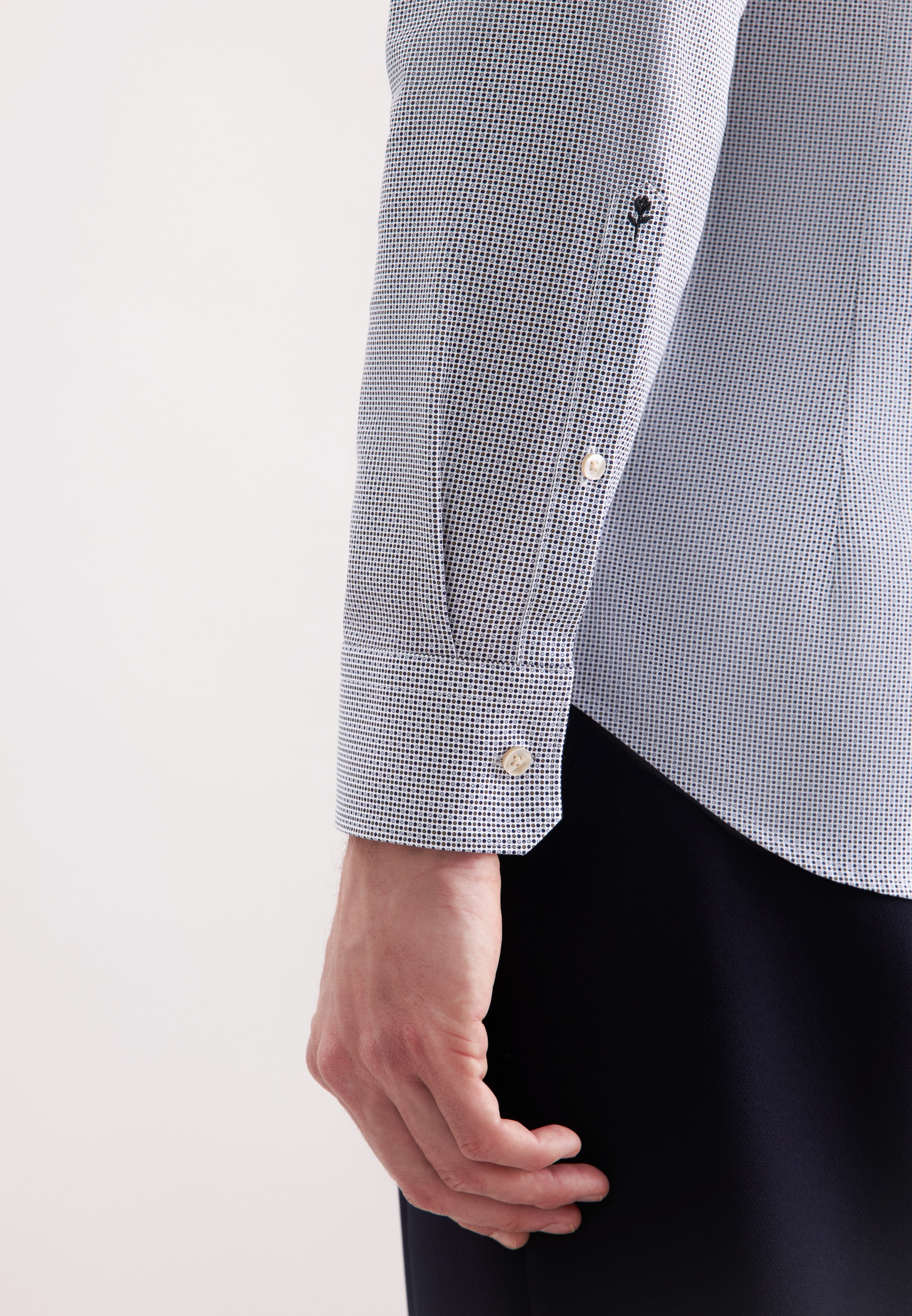 seidensticker Chemise d'affaires »Schwarze Rose« Slim 1/1 Kentkragen Druck