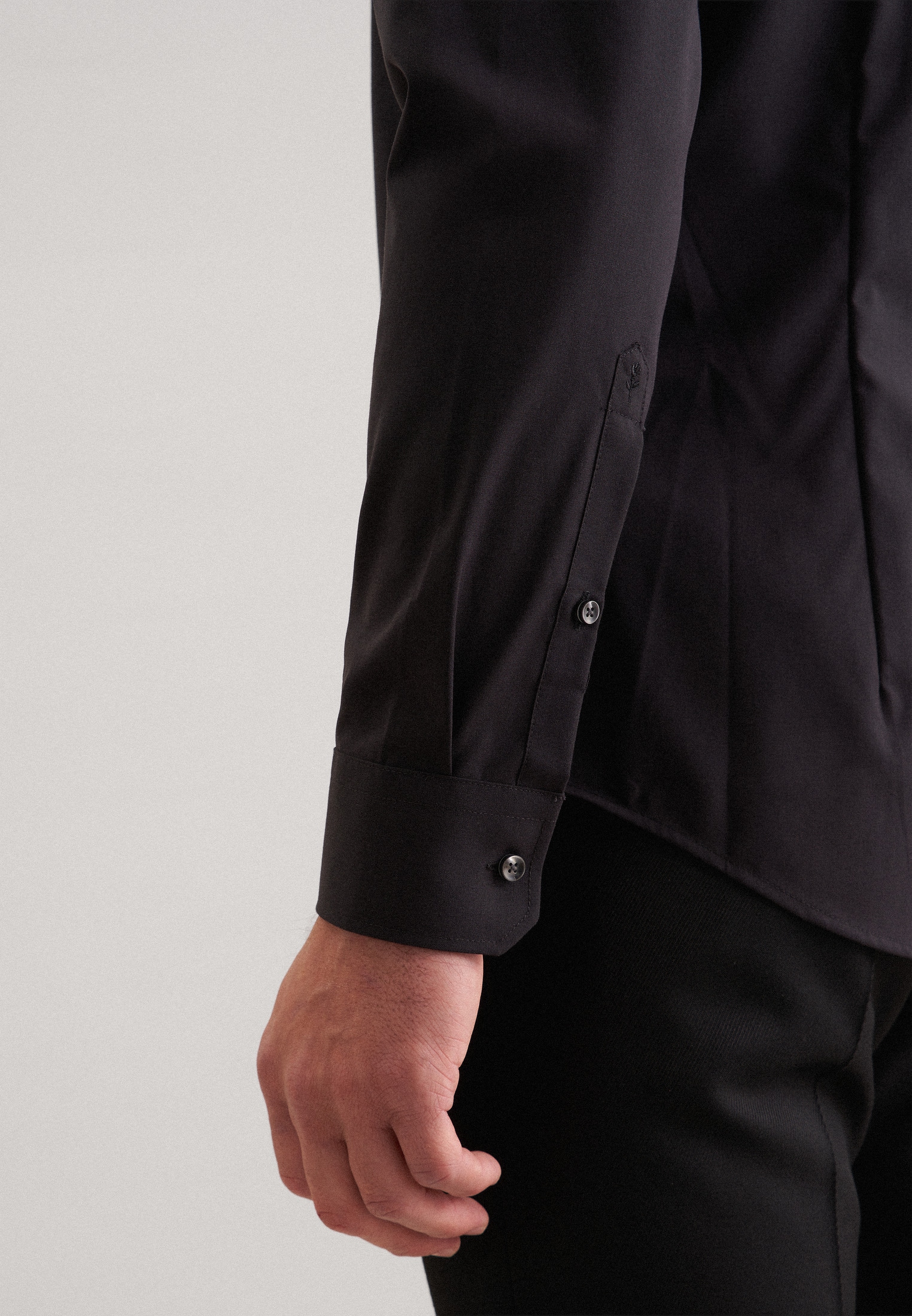 seidensticker Chemise d'affaires »Schwarze Rose« Shaped 1/1 Kentkragen Uni