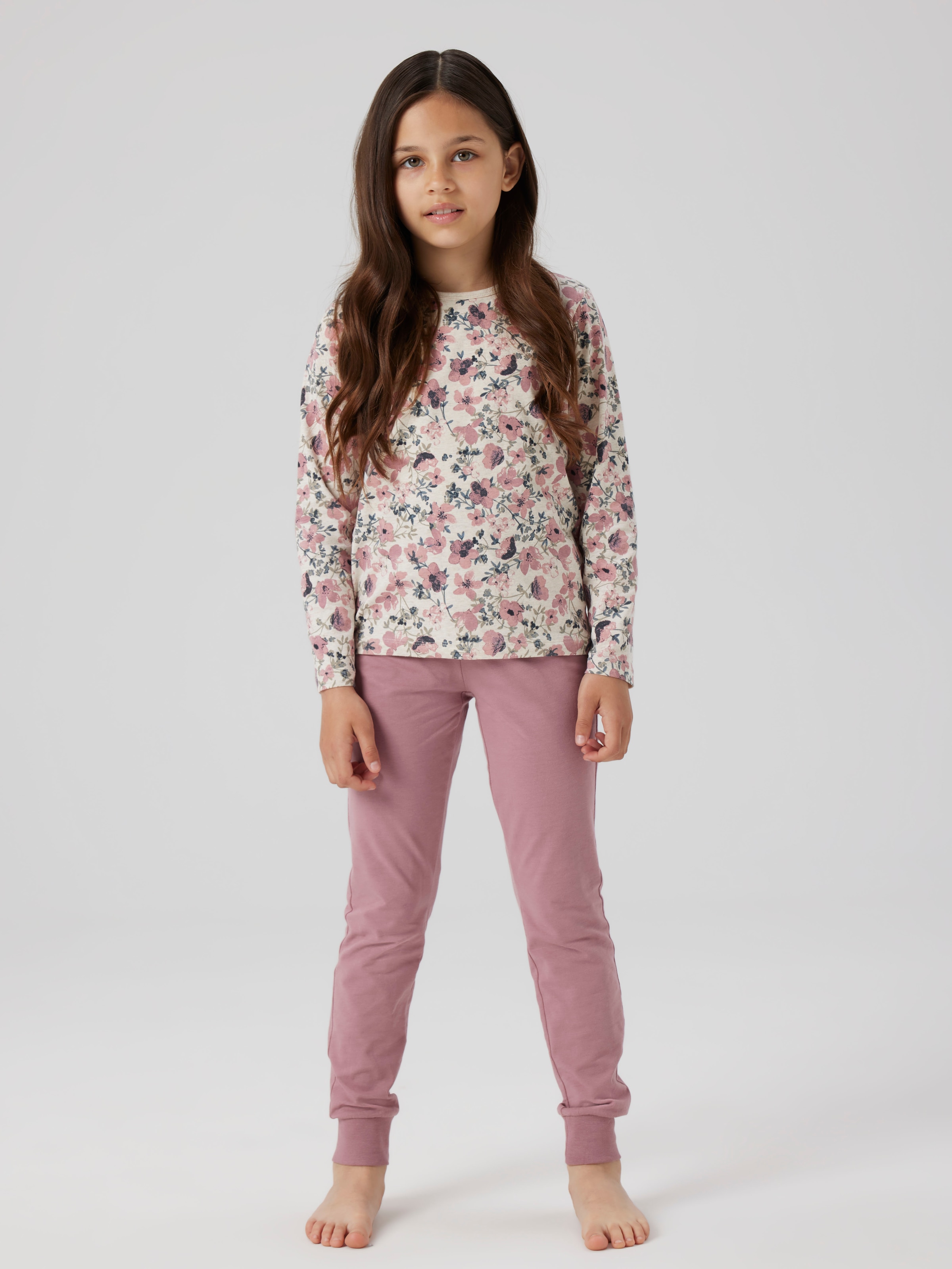 Name It Pyjama »NKFNIGHTSET NOSTALGIA FLOWER NOOS« Ensemble, 2 pièces en forme basique