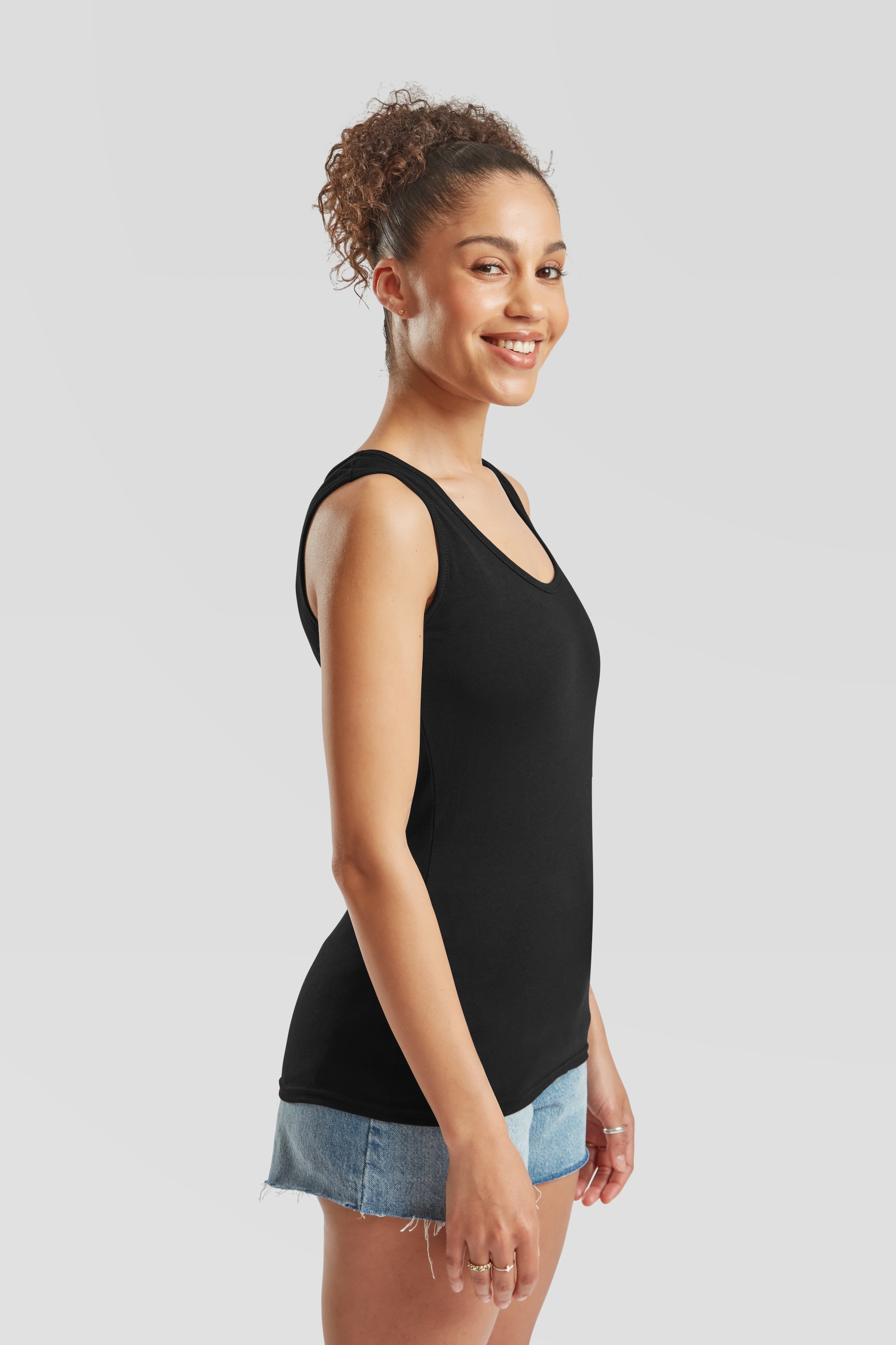 Fruit of the Loom Tanktop Packung, 3 Stk. aus reiner Baumwolle, Rundhals