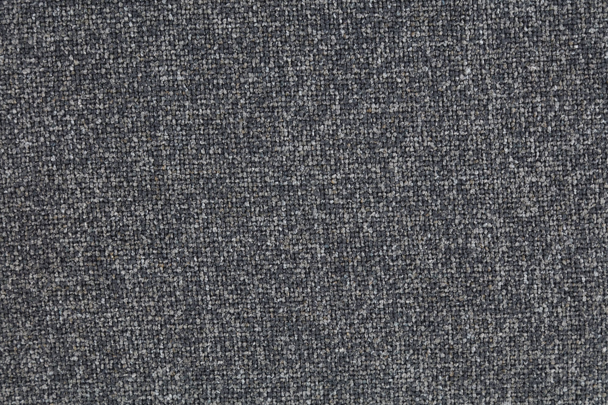 SalesFever Esszimmerstuhl »Austin - Armlehnstuhl mit hochwertiger Taschenfederkern-Polsterung« () 1 Stk.Esszimmersessel: 360° Drehfunktion mit stilvollem Metallfuss