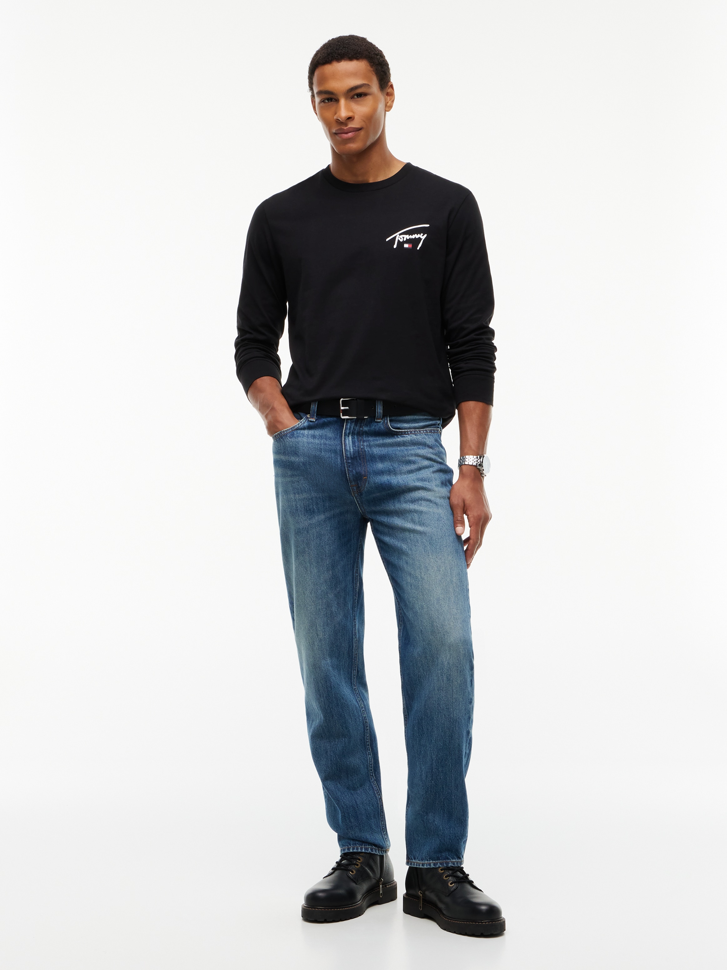 Tommy Jeans T-shirt à manches longues »SLIM SIGNATURE CHEST TEE« Coupe slim avec col rond