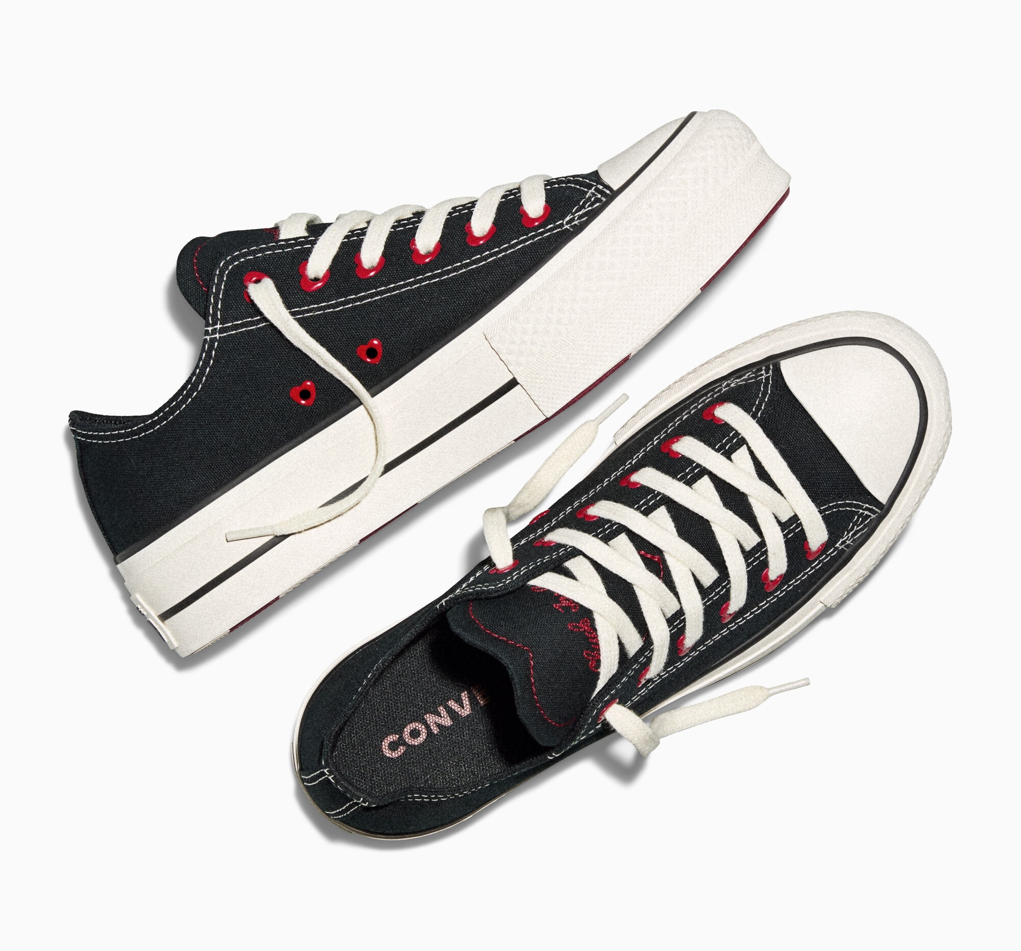Converse Sneakers »CHUCK TAYLOR ALL STAR LIFT«  Édition Valentine Love