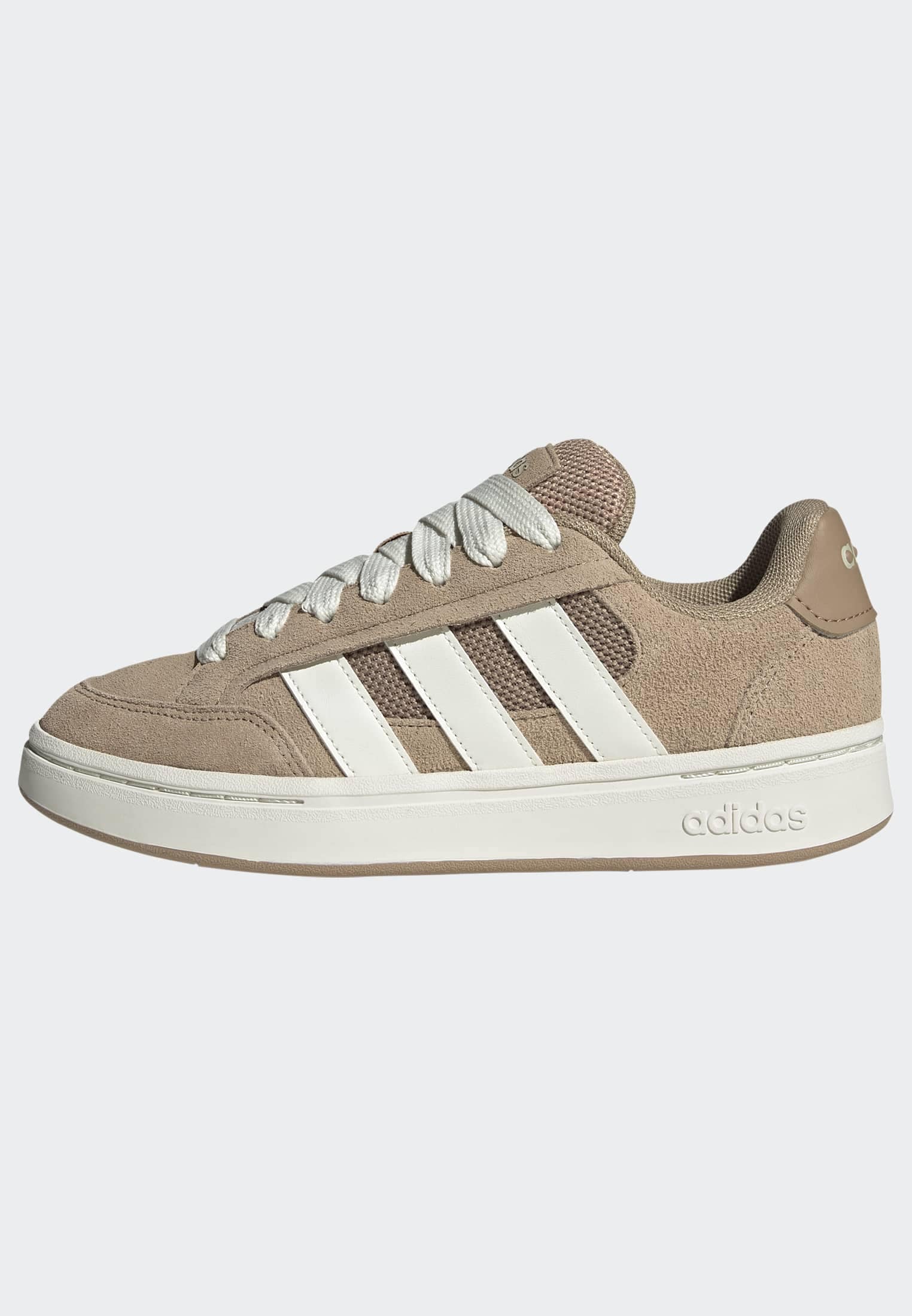 adidas Sportswear Sneakers »GRAND COURT ALPHA«  inspiriert vom Design des adidas campus 00