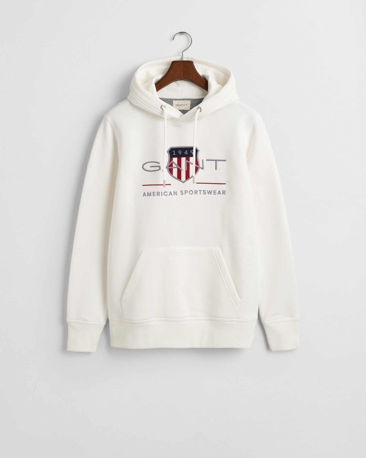 Gant Hoodie »REG ARCHIVE SHIELD HOODIE«, mit modischer Logostickerei auf der Brust
