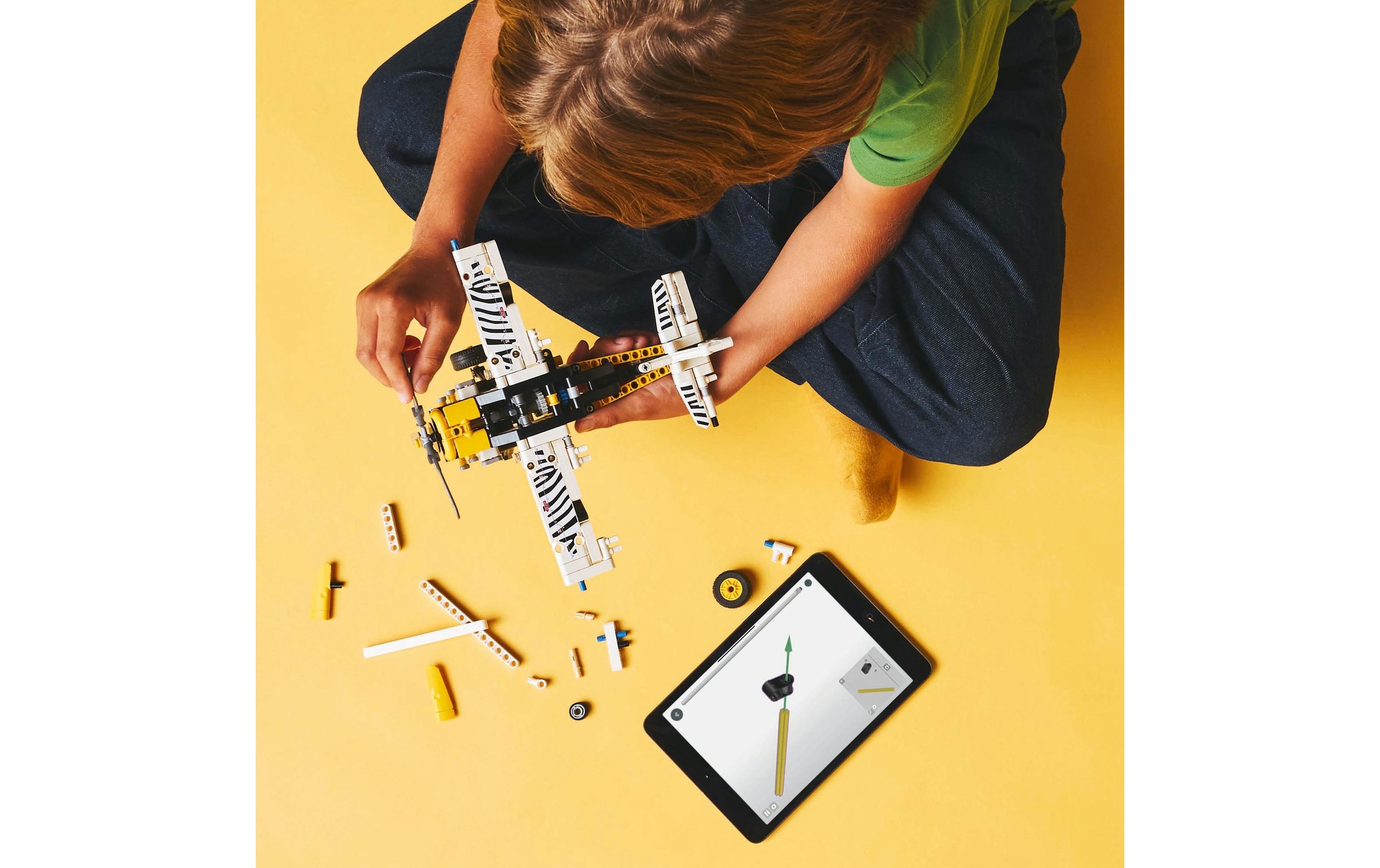 LEGO® Spielbausteine »Technic Propellerflugzeug 42198«