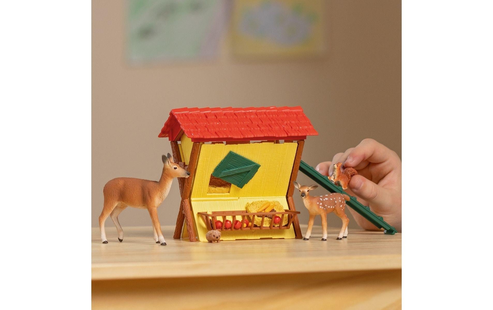 Schleich® Monde de jeu »Farm World Fütterung der Waldtiere«