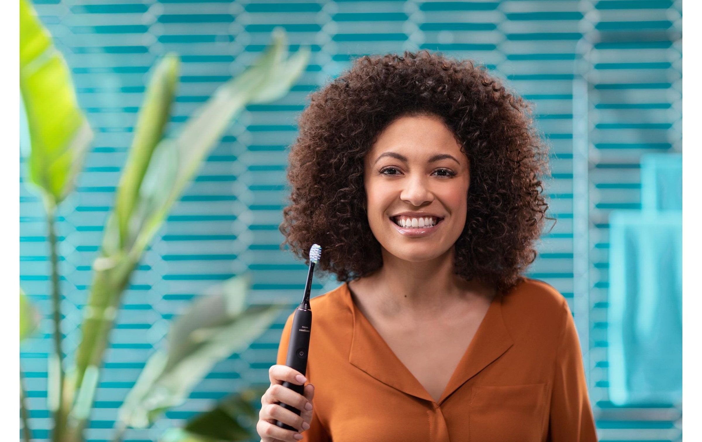 Philips Brosse à dents sonique »HX9914« 2 cuis Aufsteckbürsten DiamondClean Premium Schallzahnbürste, Doppelpack inkl. Ladeglas