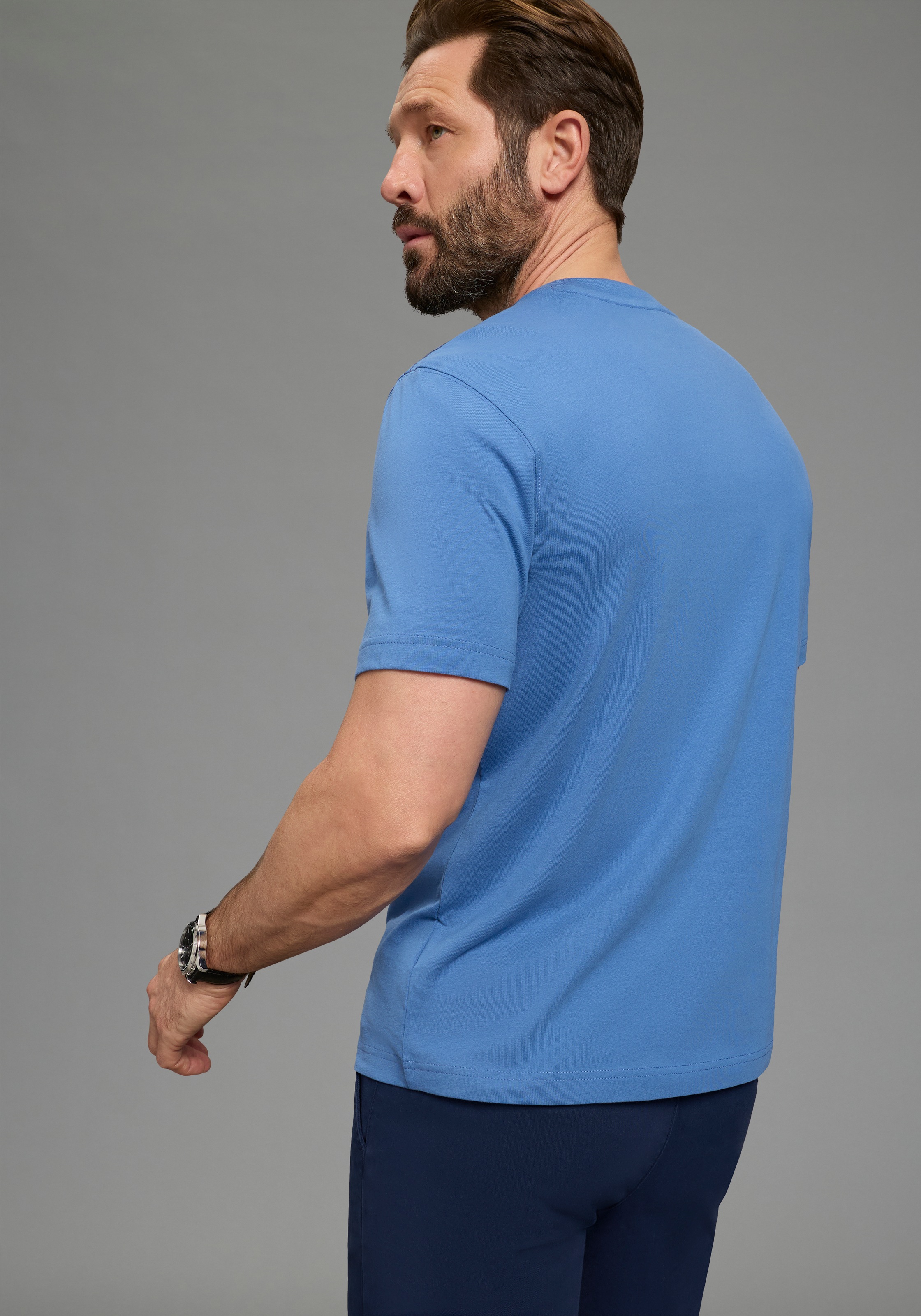 Man's World Shirt à col rond »Neue Kollektion!« normale Passform, Kurzarm, mit Print-Applikation