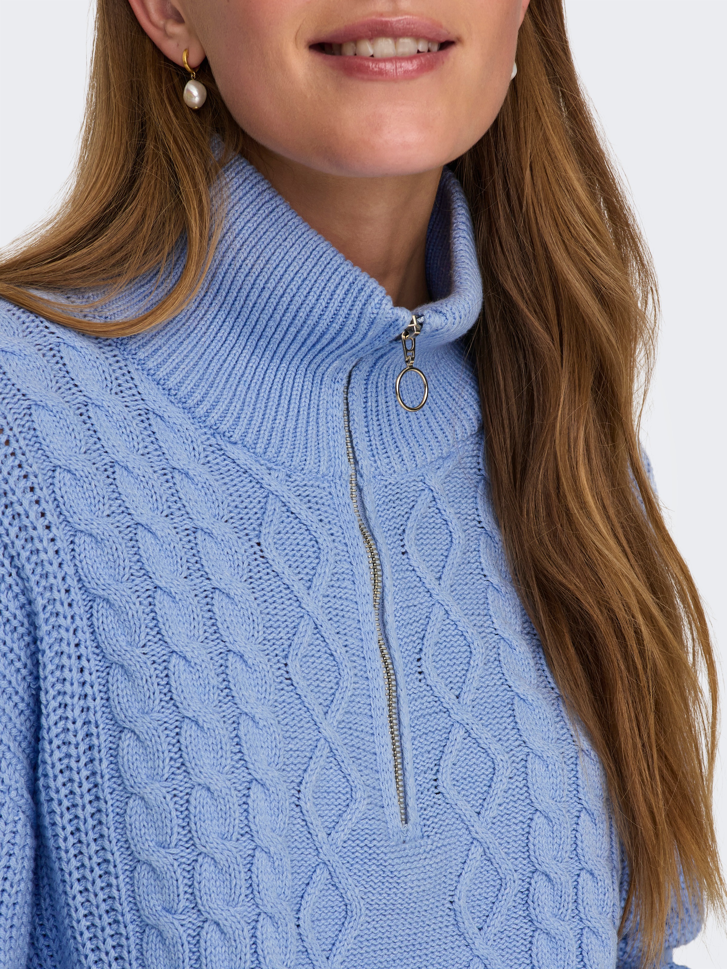 ONLY Pull à col montant »ONLDORITTA LS CABLE ZIP HIG NECK KNT«