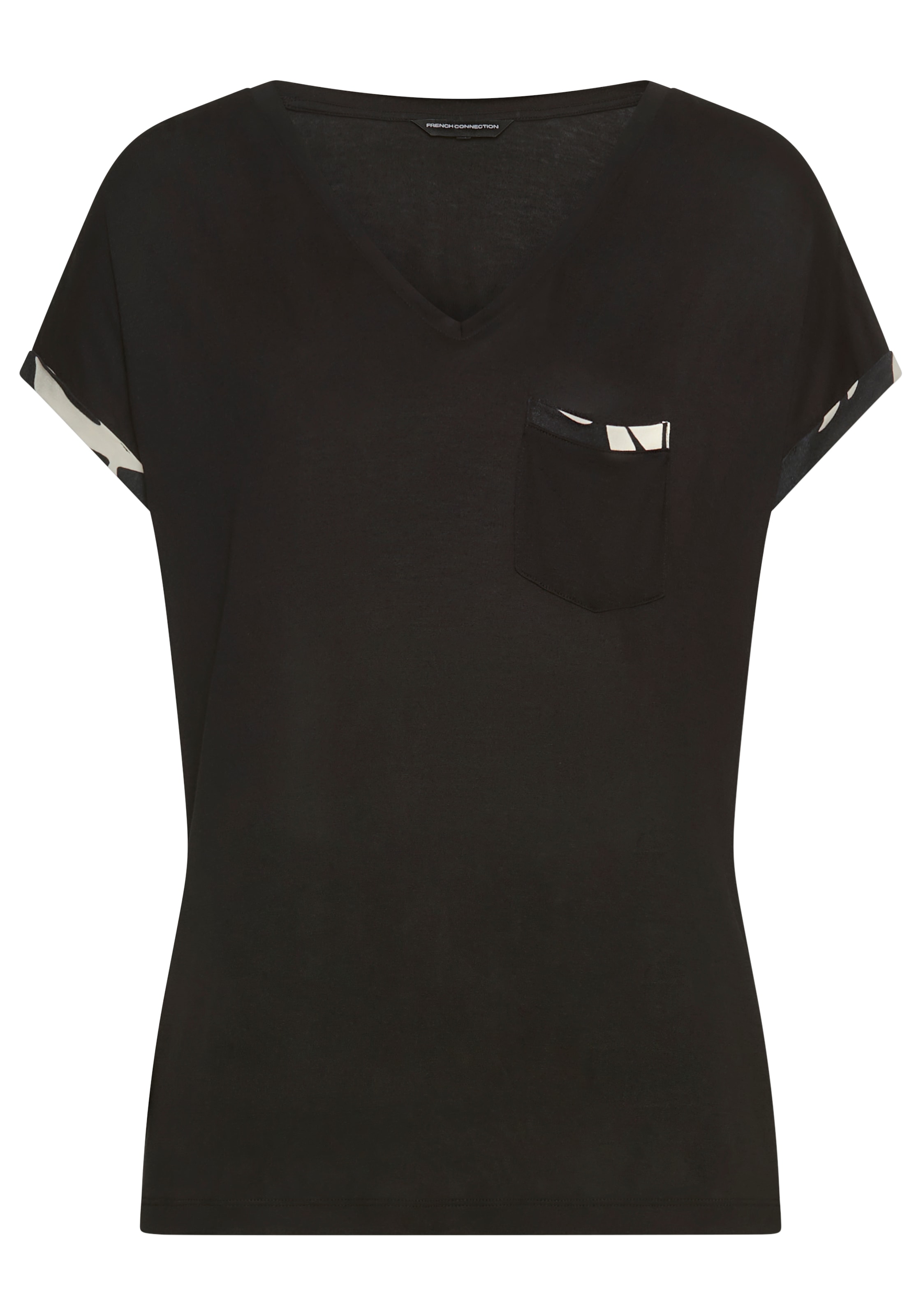 French Connection Shorty Ensemble, 2 im zeitlosen Schwarz-Weiss-Look