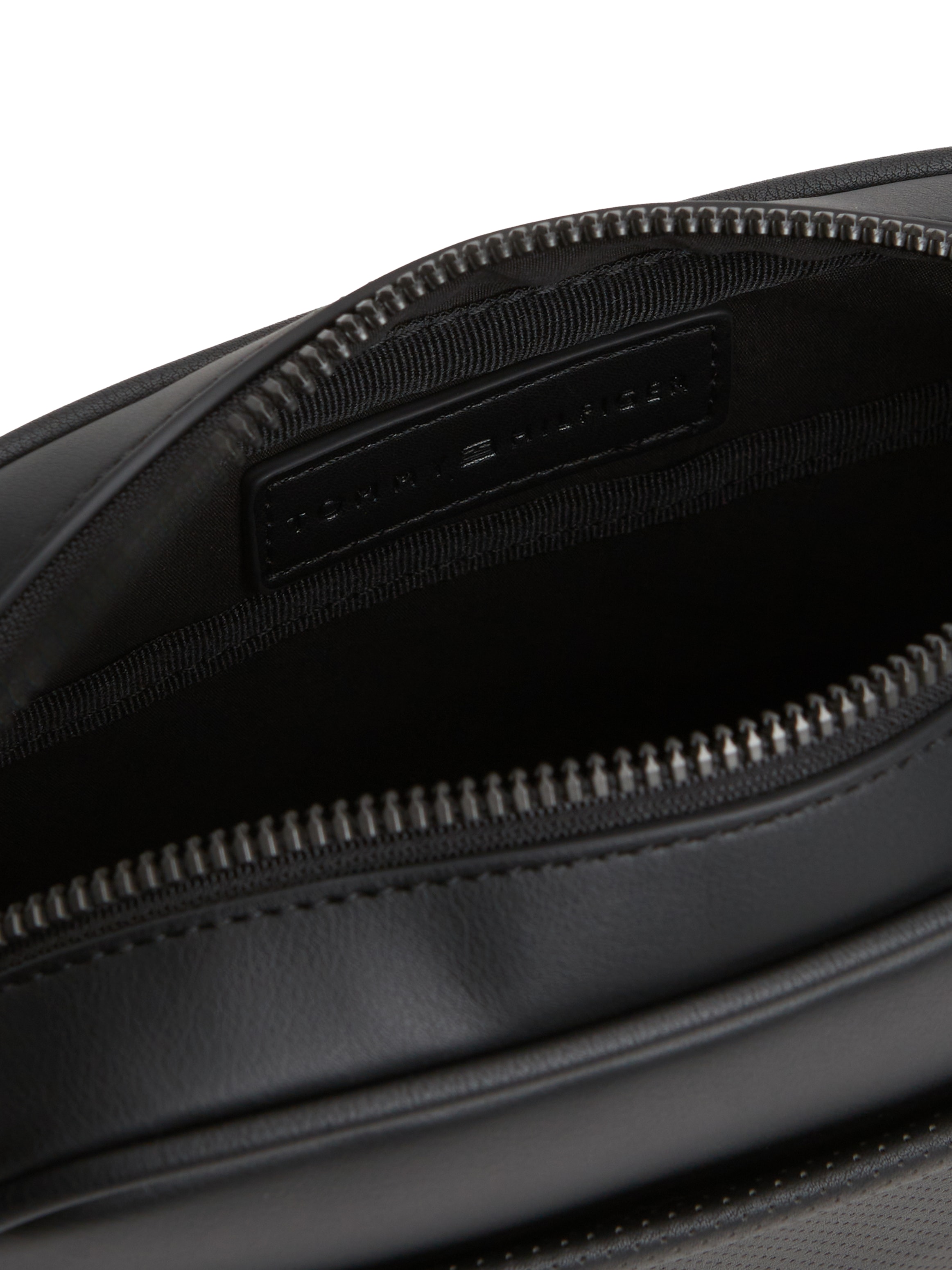 Tommy Hilfiger Sac pour appareil photo »TH FOUNDATION CAMERA BAG« Minisac unisexe avec drapeau logo typique