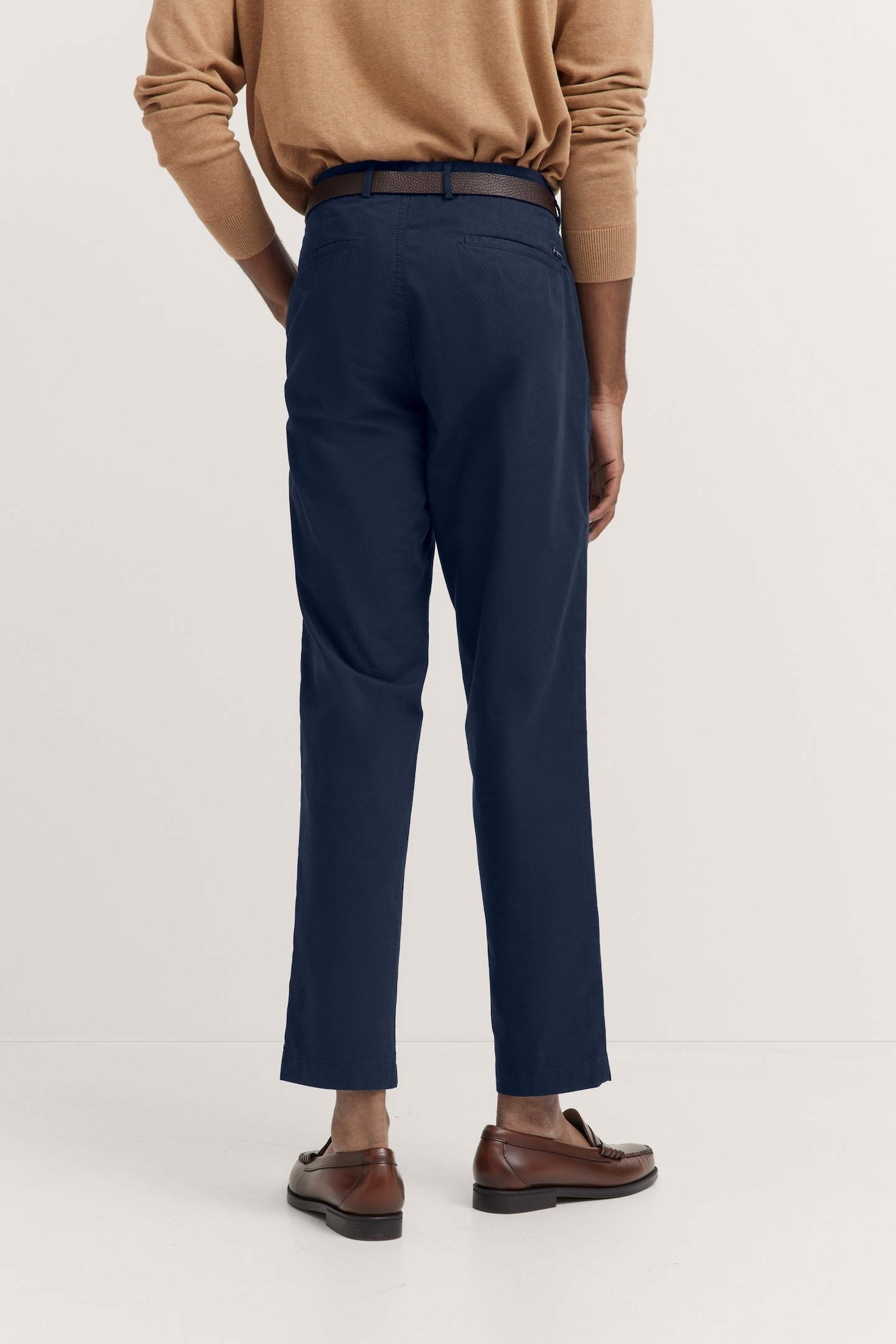 bugatti Chinos  mit praktischen Gürtelschlaufen