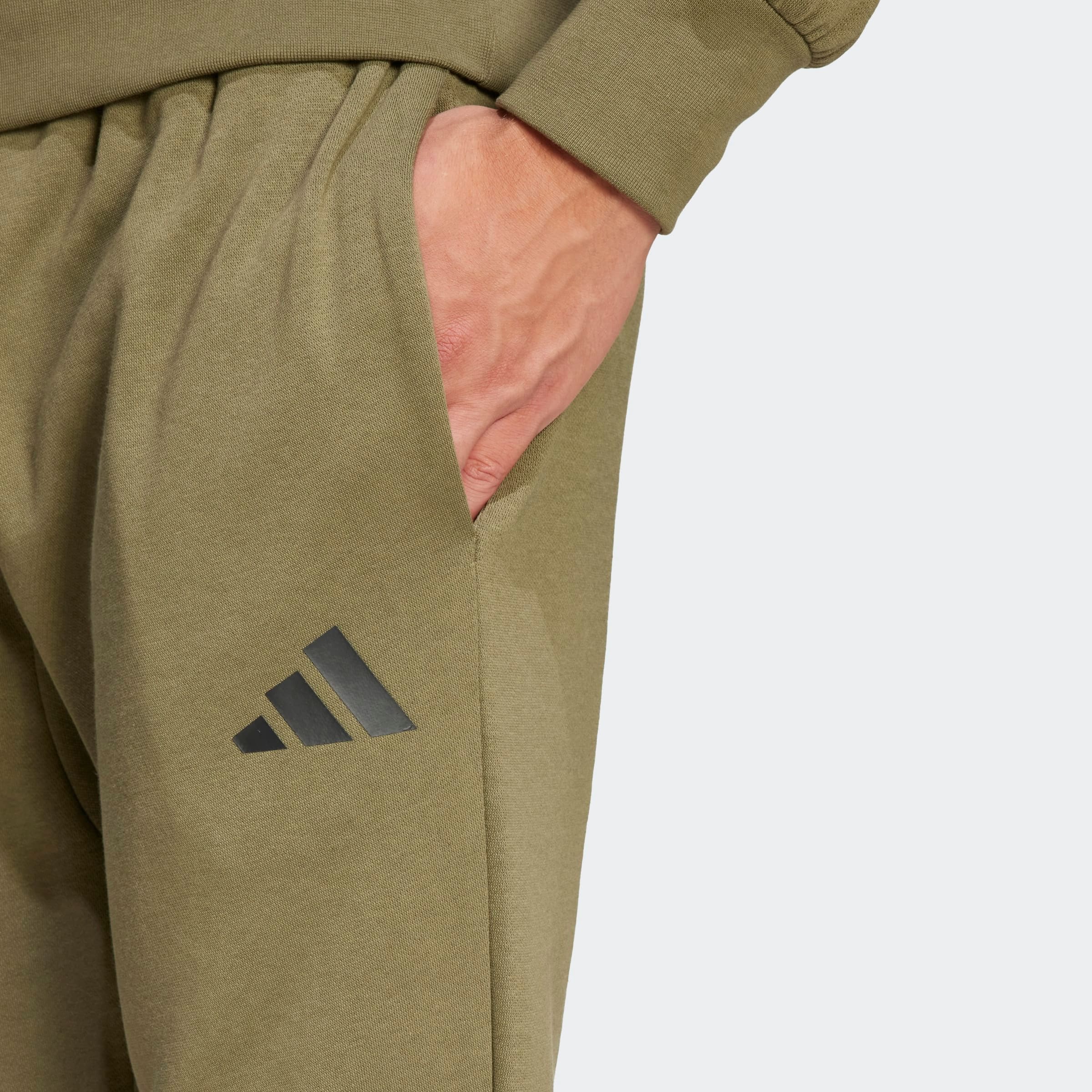 adidas Sportswear Sporthose »M FEELCOZY PANT«