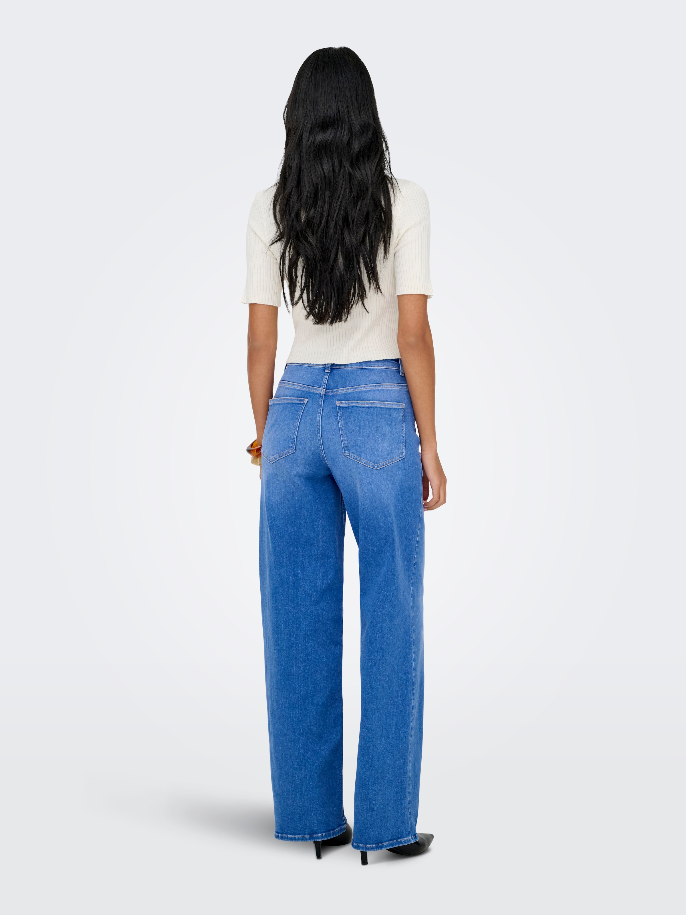 ONLY High-waist-Jeans »ONLMADISON BLUSH HW WIDE DNM REA262 NOOS« hohe Leibhöhe, weites Bein, special bright blue denim