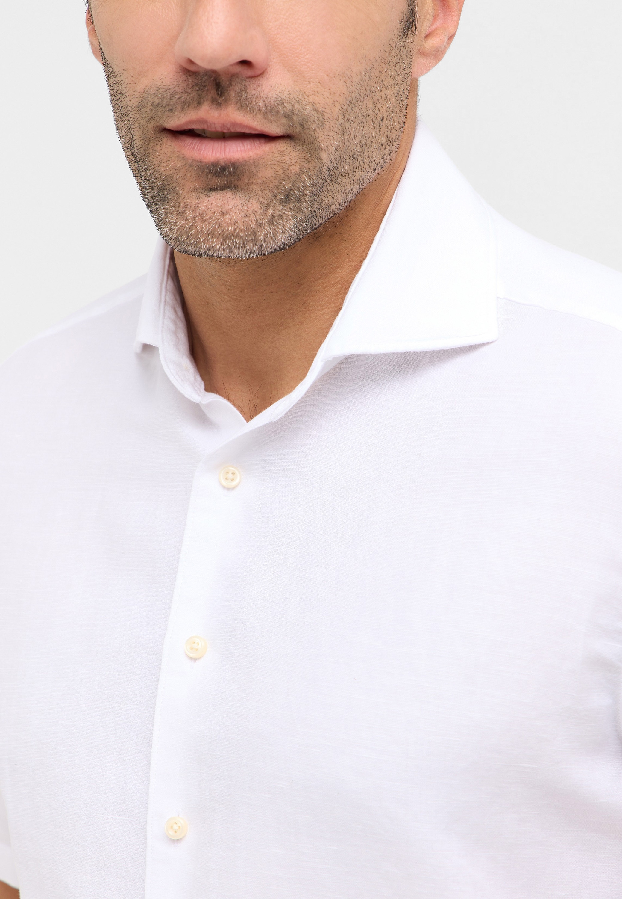 Eterna Kurzarmhemd »MODERN FIT« EASY IRON (bügelleicht)