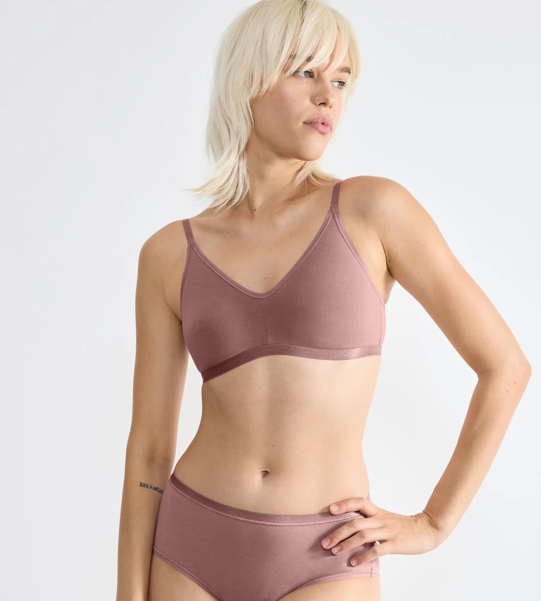 sloggi Soft-BH »GO Daily Cotton« Glanz-Effekt Details, tiefer V-Ausschnitt, ohne Bügel