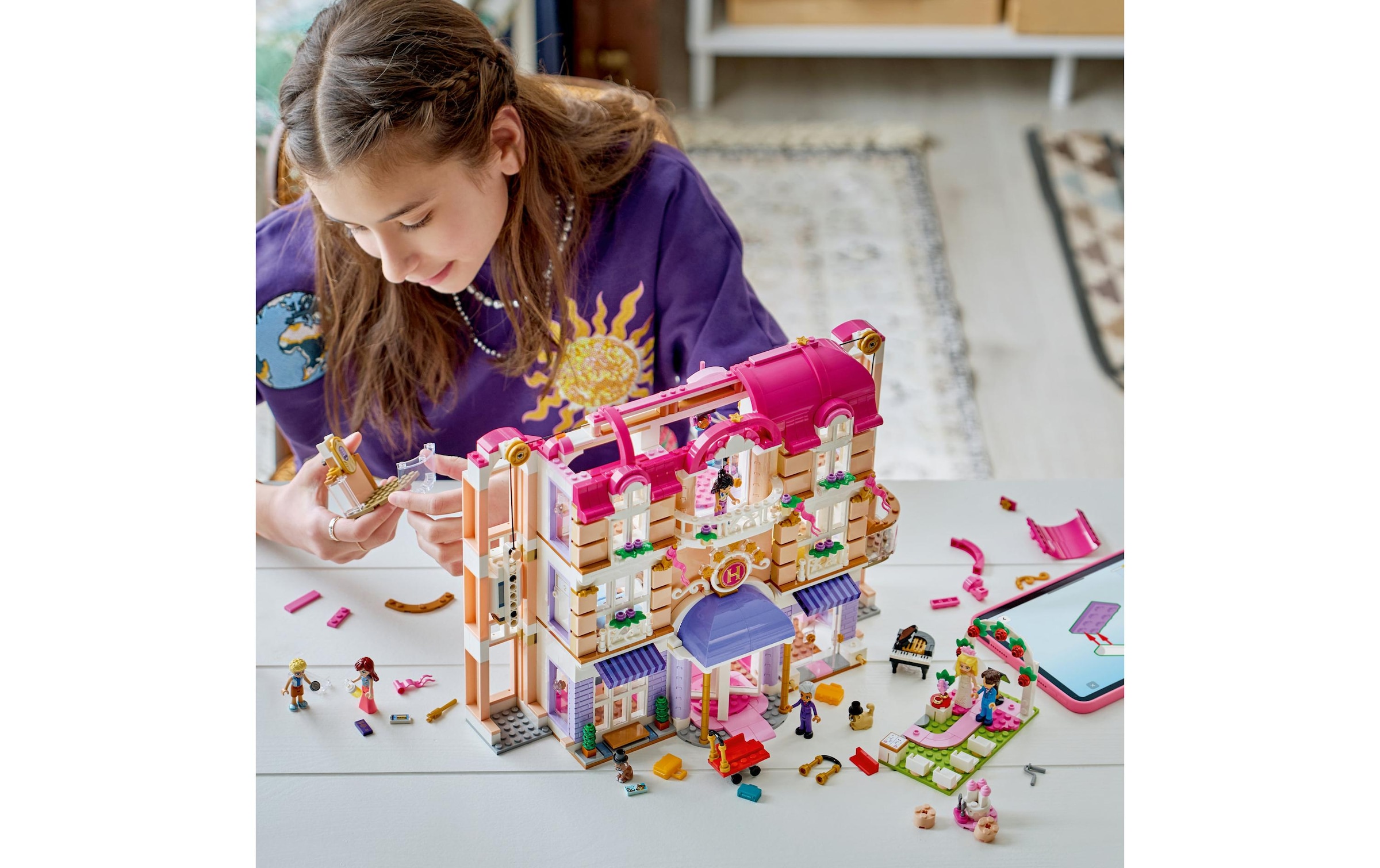 LEGO® Pions de construction »Das Grandhotel von Heartlake City (42704), LEGO Friends« fabriqué en Europe