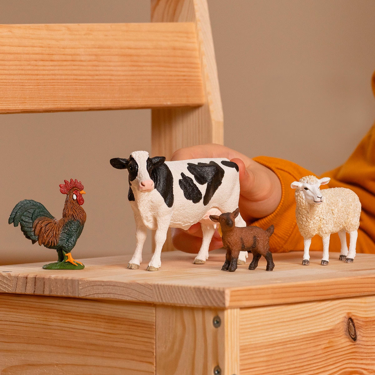 Schleich® Personnage de jeu »FARM WORLD, Bauernhof Starter-Set (42729)«