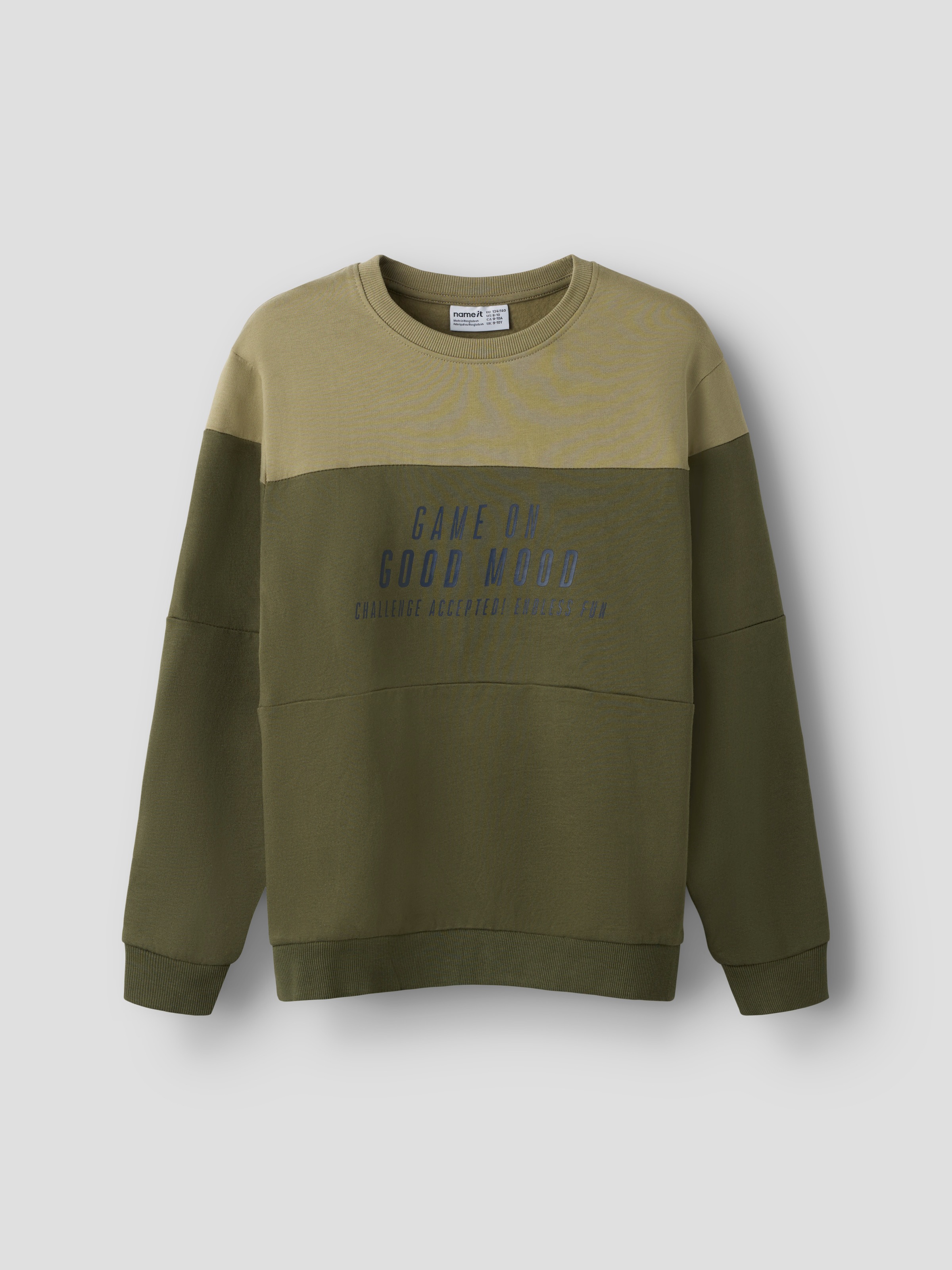 Name It Sweat-shirt »NKMVEMIL LS NREG SWEAT BRU«, coton, coupe régulière, colorblock, imprimé
