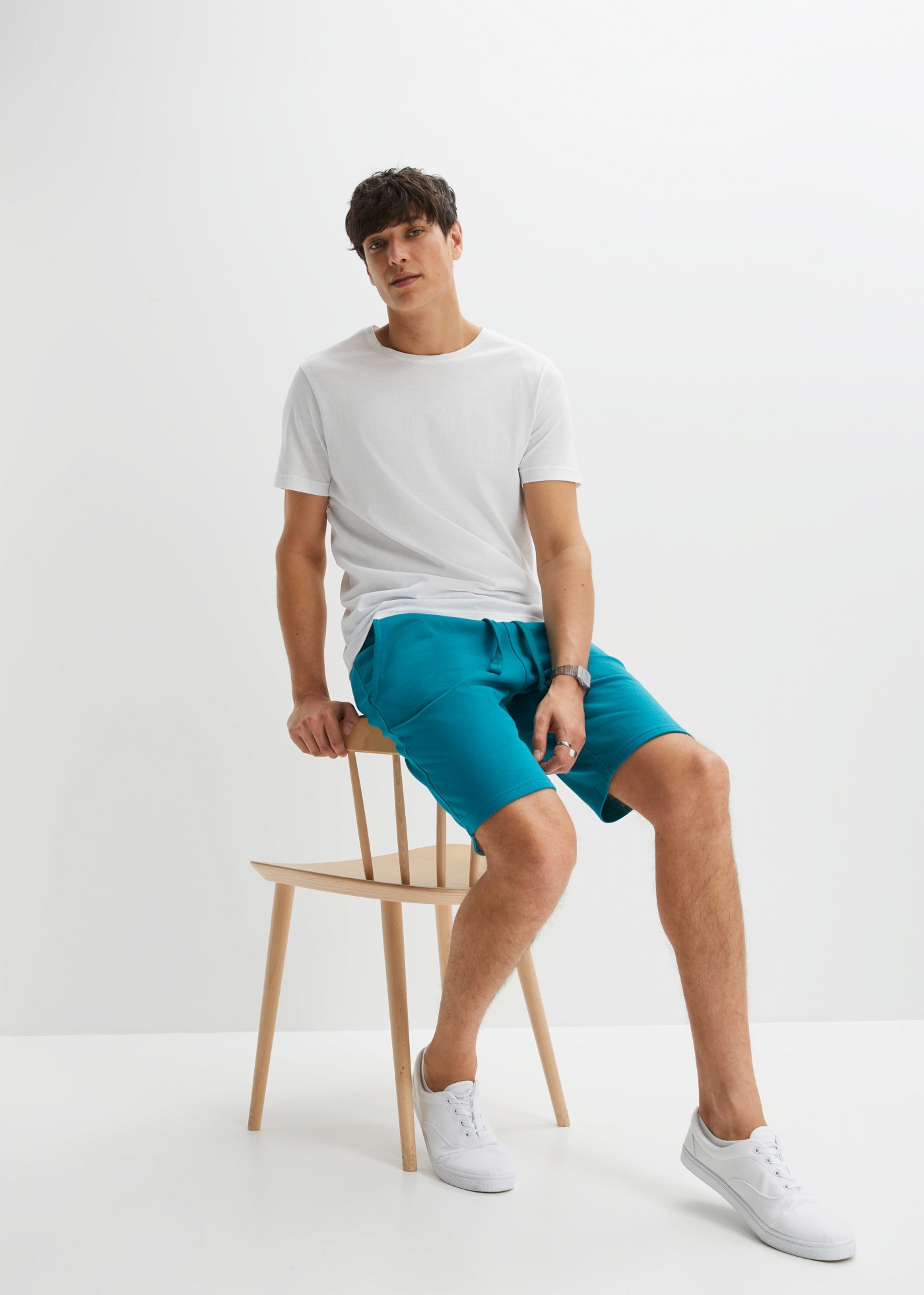 bonprix Sweatbermudas  ceinture élastique et poches latérales