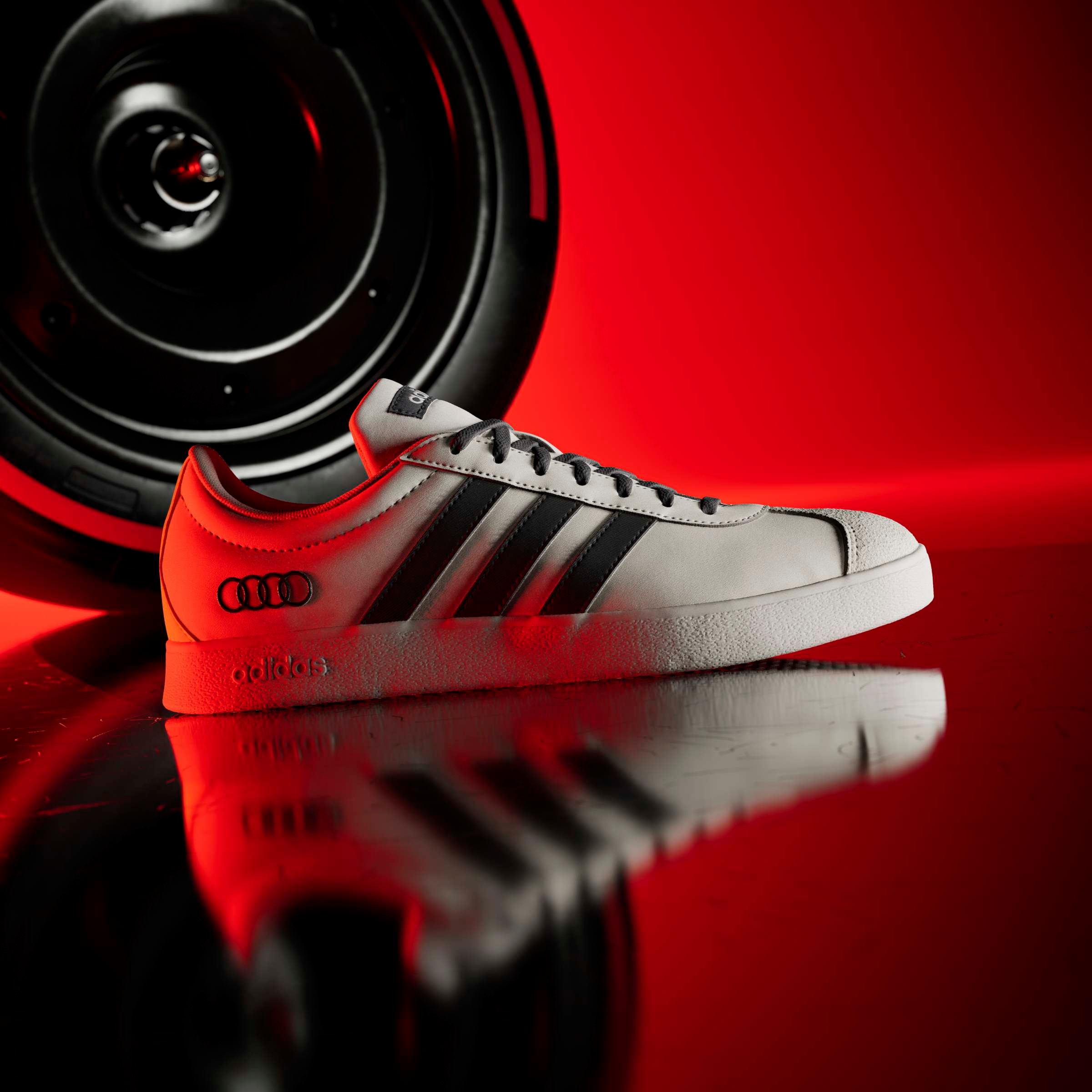adidas Performance Sneakers »VL COURT AUDI REVOLUT F1 TEAM«  AUDI F1 Motorsport