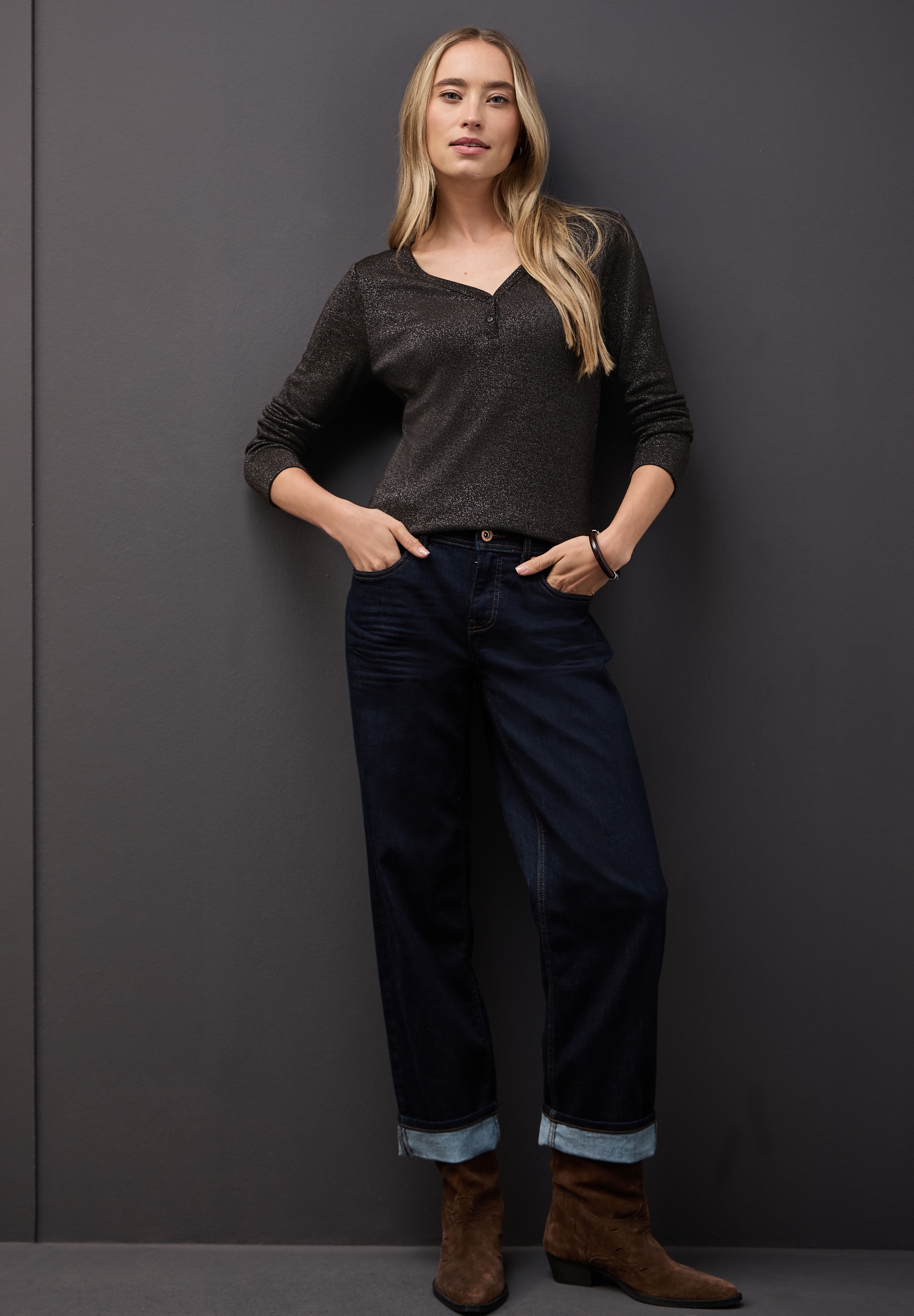 STREET ONE T-shirt à manches longues , im Glitzer-Look und ot Herz-Ausschnitt
