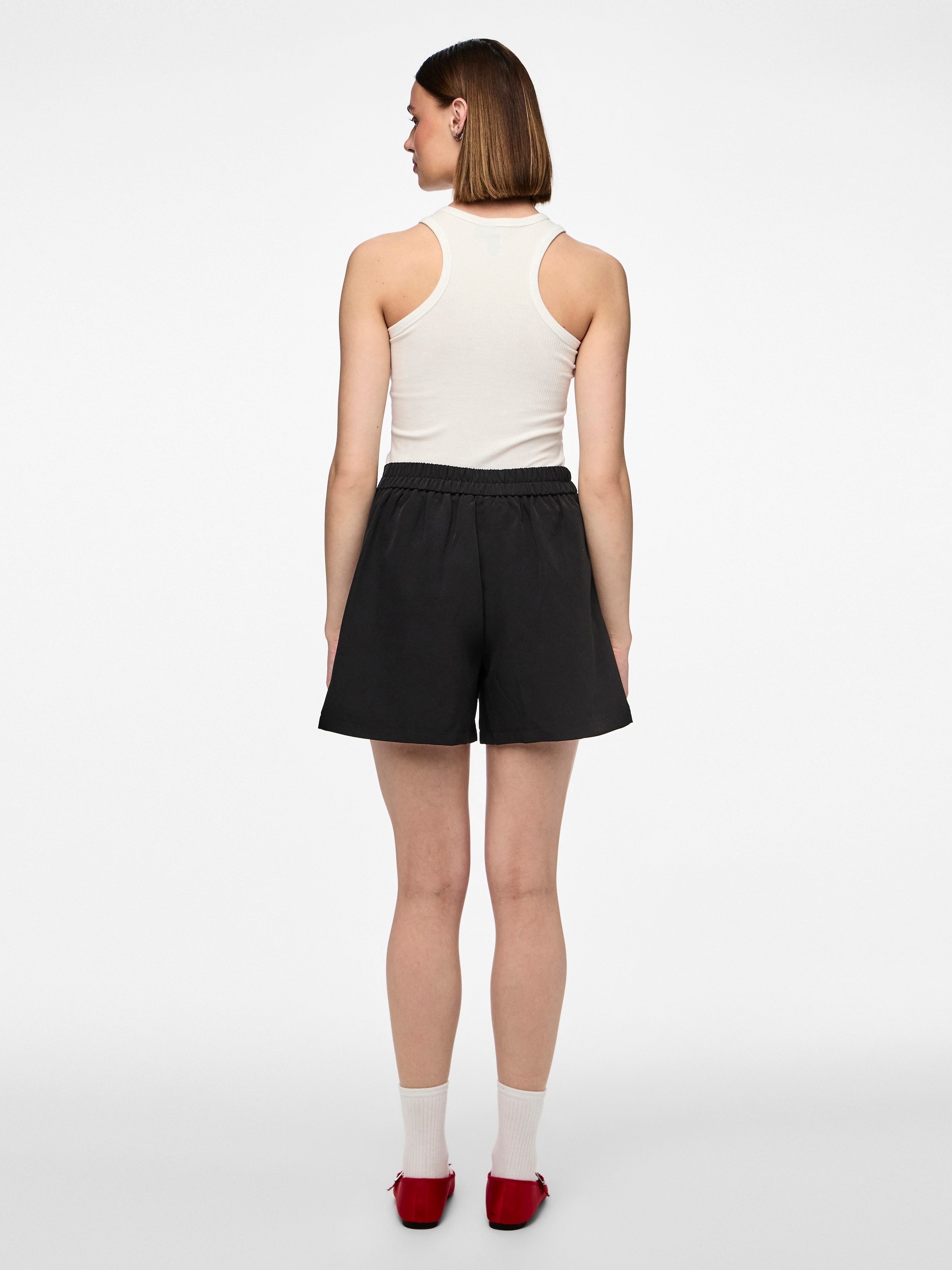 pieces Short »PCBOZZY HW SHORTS NOOS BC«