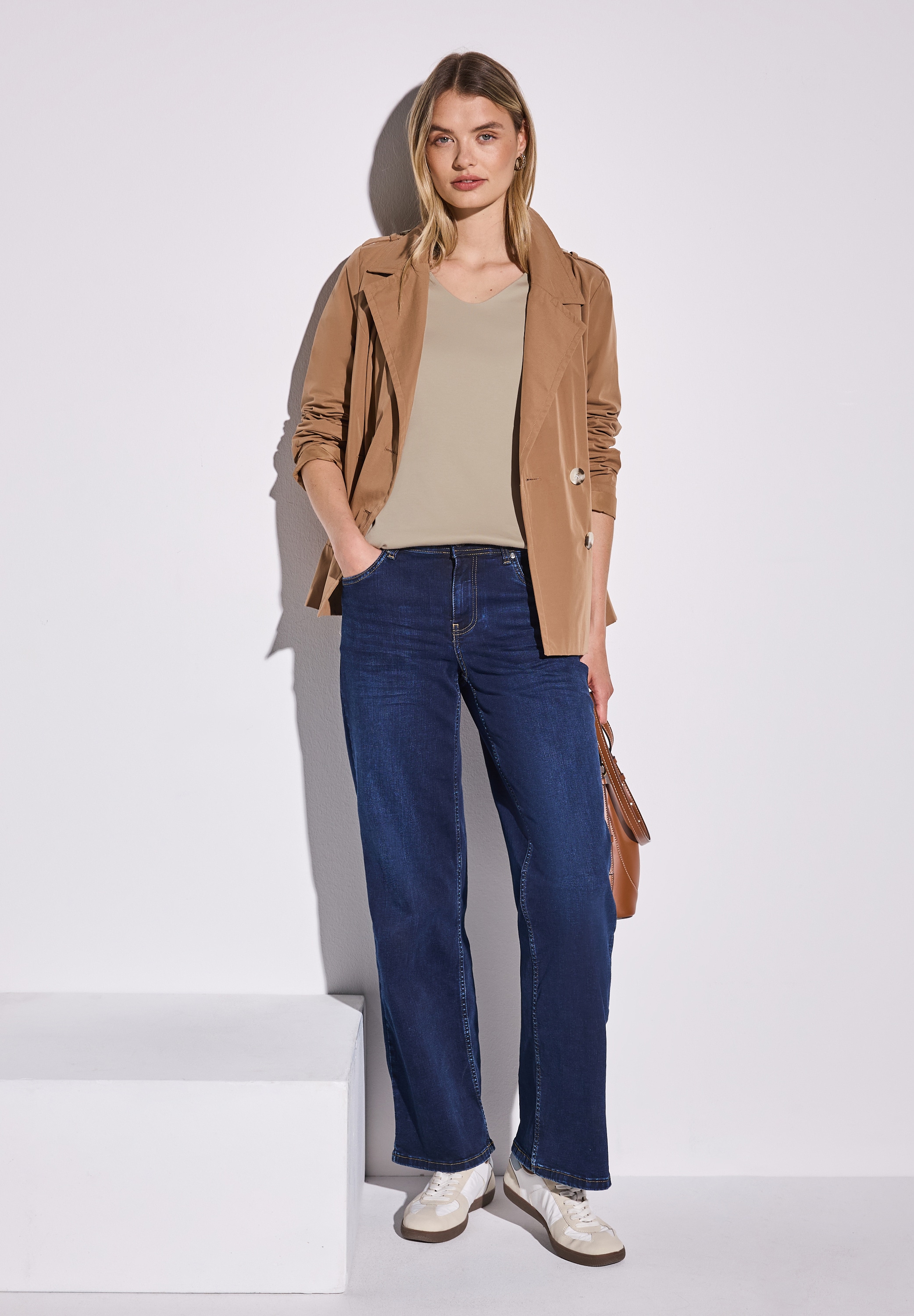 STREET ONE T-shirt à manches courtes »Style Palmira« mit tiefem Rundhalsausschnitt